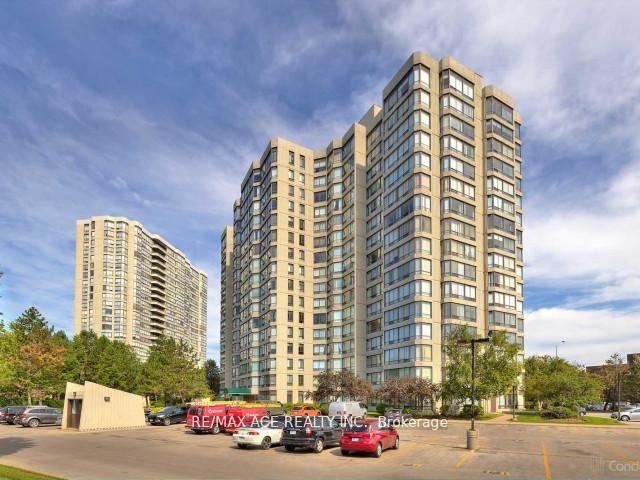 Front of Unit 1402, 26 Hanover Road