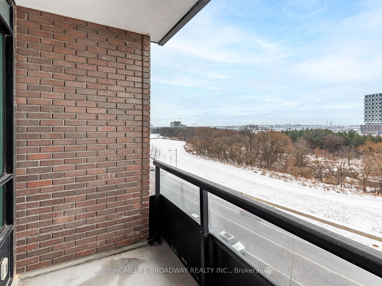Photo 32 of Unit 720, 15 Water Walk Drive, Markham, Unionville — HOMEH