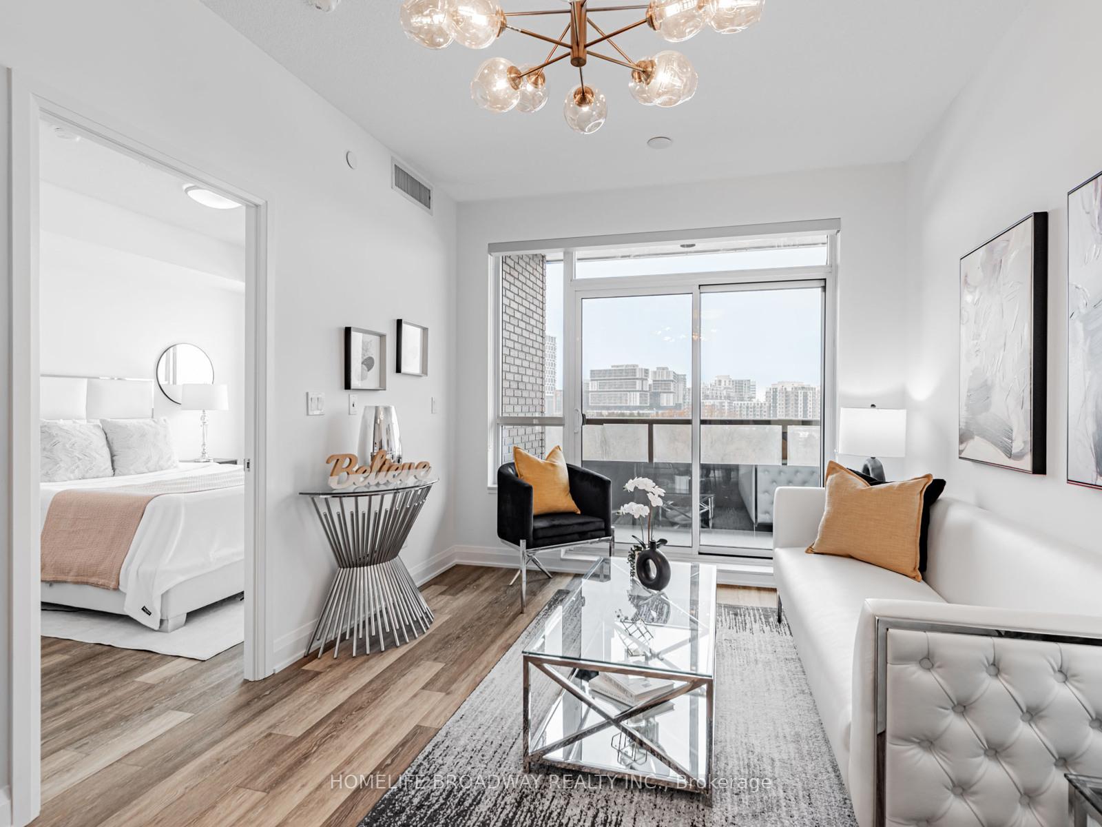 Photo 13 of Unit 720, 15 Water Walk Drive, Markham, Unionville — HOMEH
