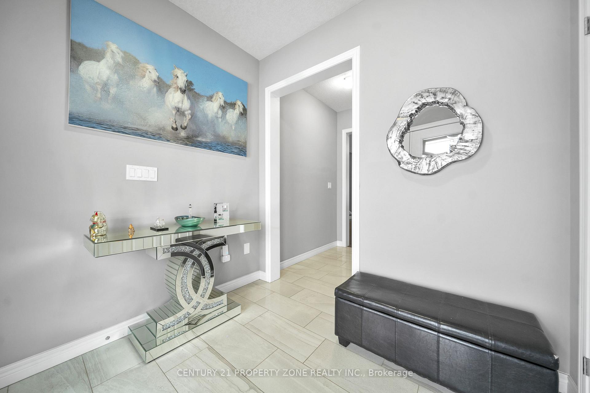 Photo 6 of 14 Spachman Street, Kitchener, Huron Park — HOMEH