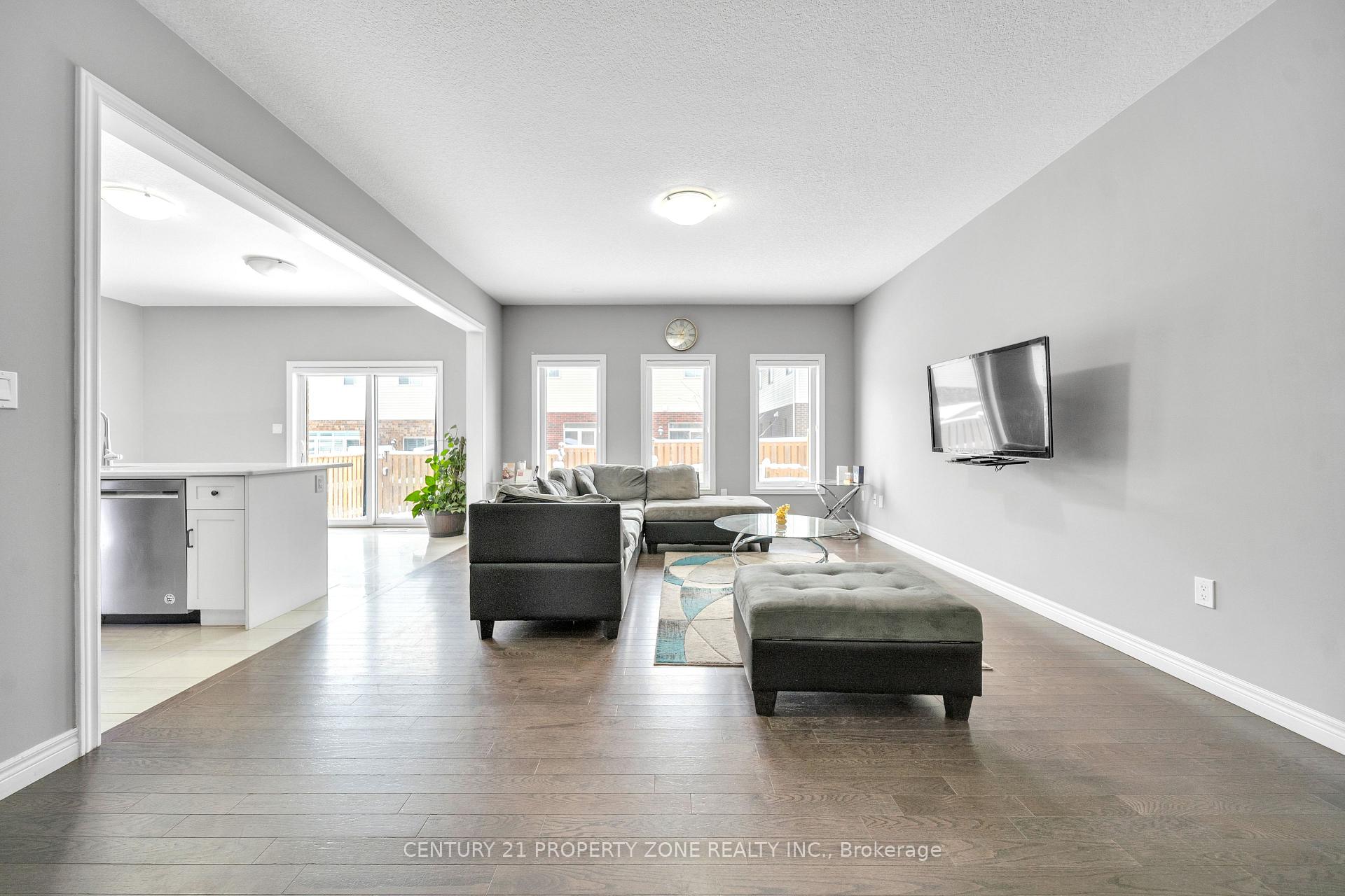 Photo 22 of 14 Spachman Street, Kitchener, Huron Park — HOMEH