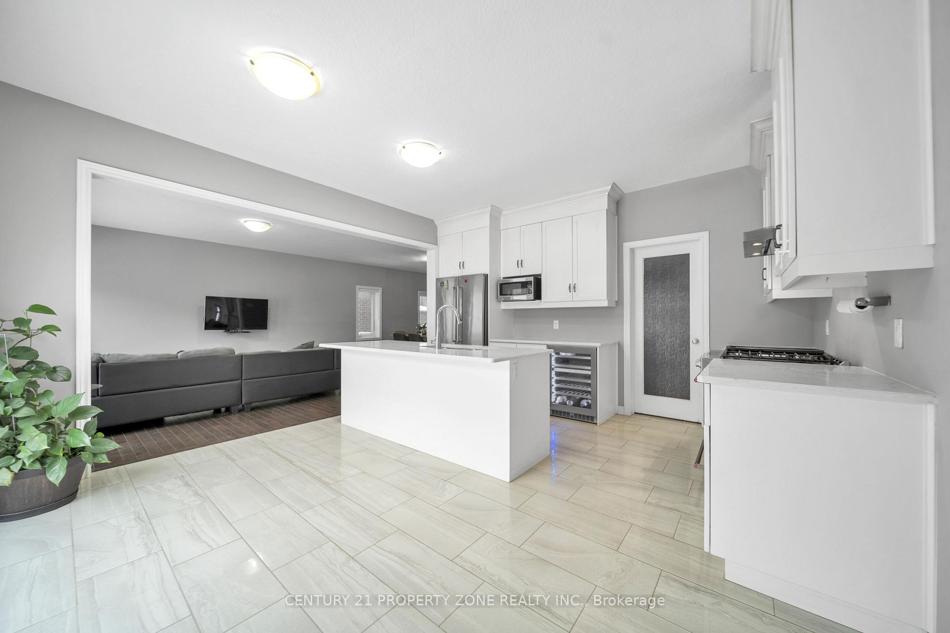 Photo 43 of 14 Spachman Street, Kitchener, Huron Park — HOMEH