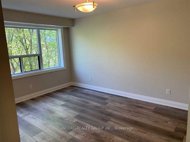 Photo 5 of Unit 4, 19 Louisa Street, Etobicoke, Mimico — HOMEH