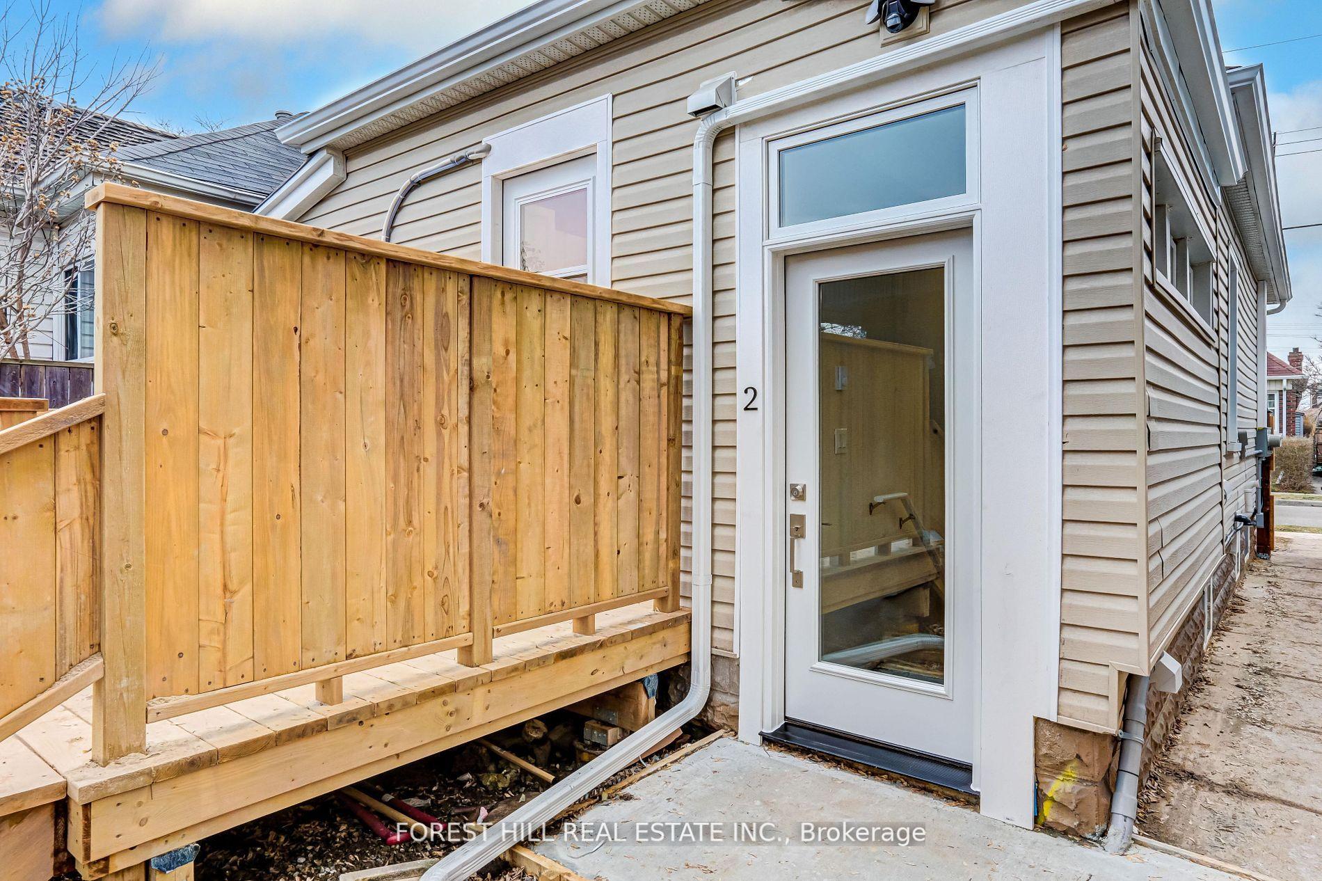 Photo 3 of Unit 2, 203 Weir Street N, Hamilton, Homeside — HOMEH