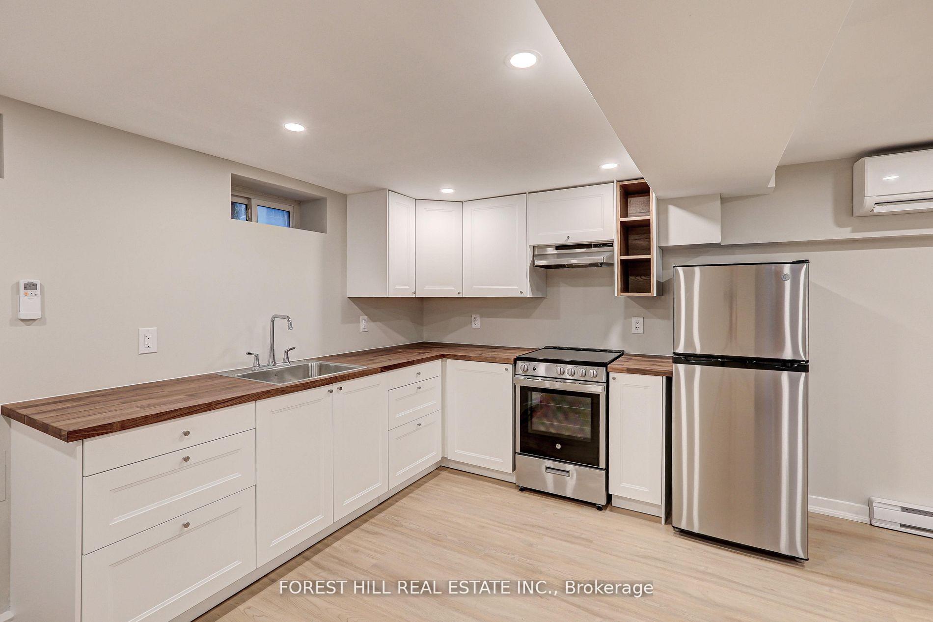 Photo 2 of Unit 2, 203 Weir Street N, Hamilton, Homeside — HOMEH