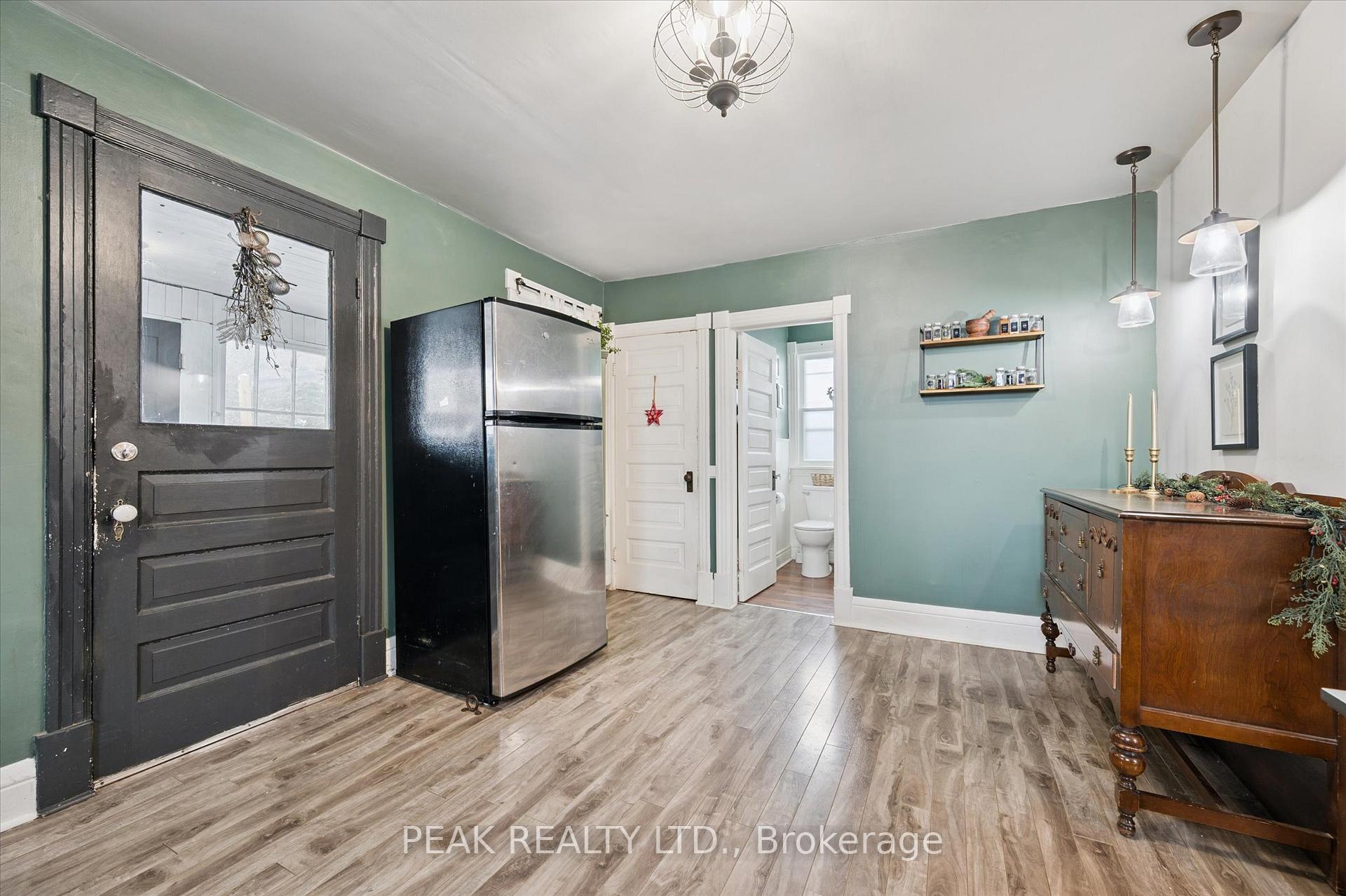 Photo 16 of 17 Ball Street, Brant, Paris — HOMEH