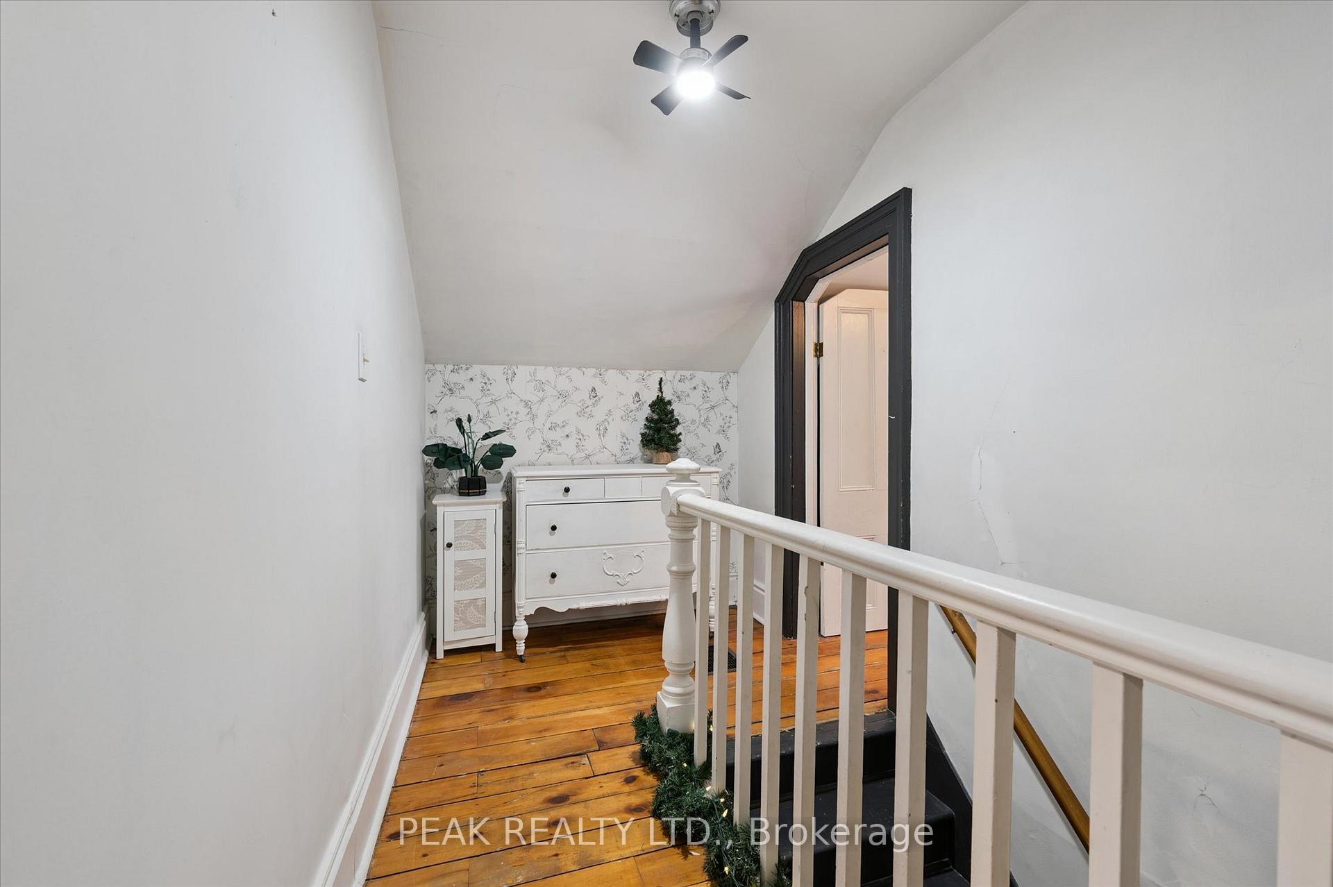 Photo 14 of 17 Ball Street, Brant, Paris — HOMEH