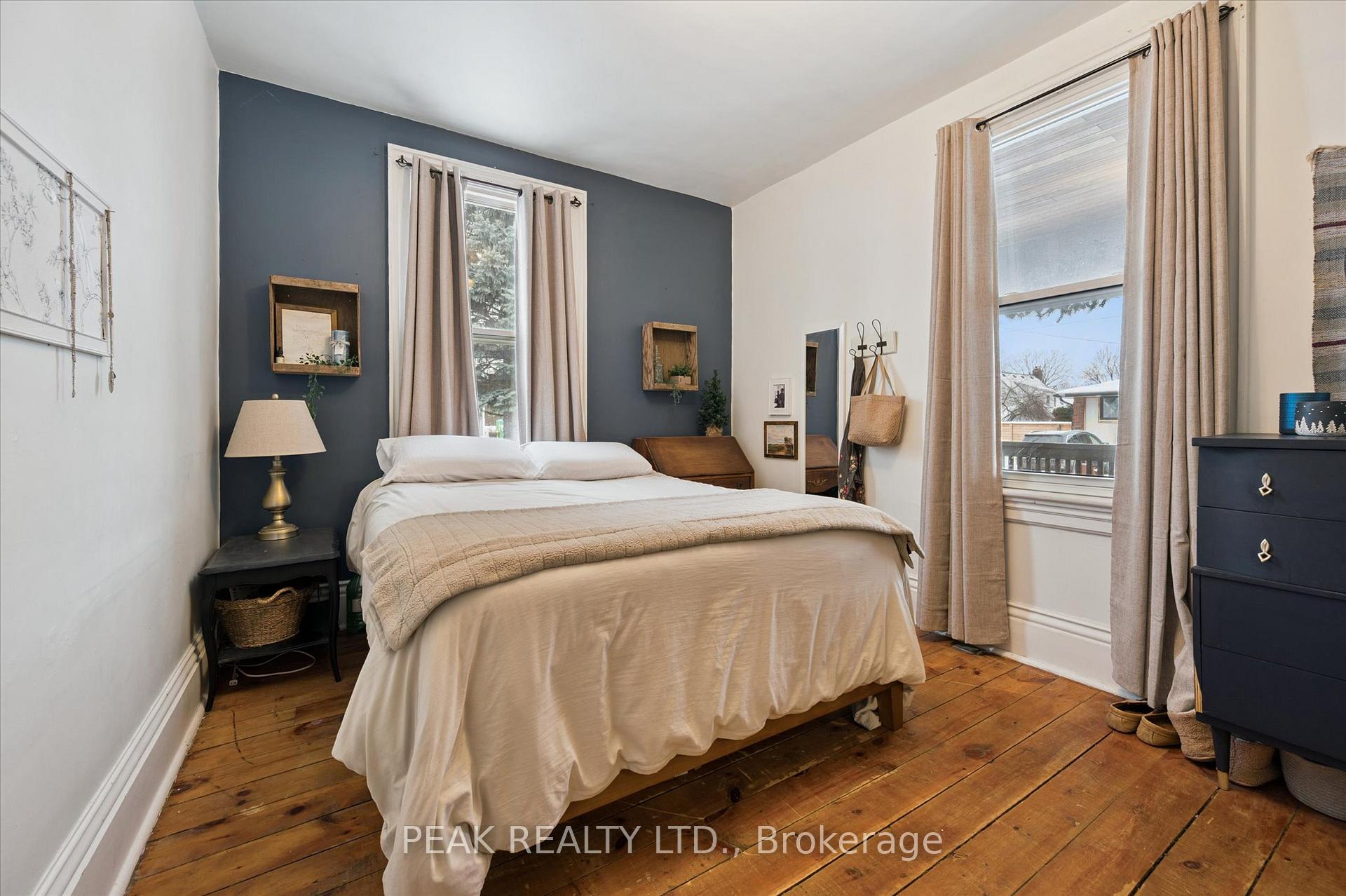 Photo 24 of 17 Ball Street, Brant, Paris — HOMEH