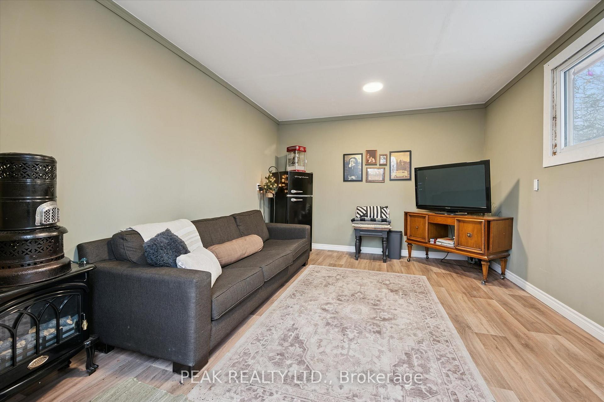 Photo 10 of 17 Ball Street, Brant, Paris — HOMEH