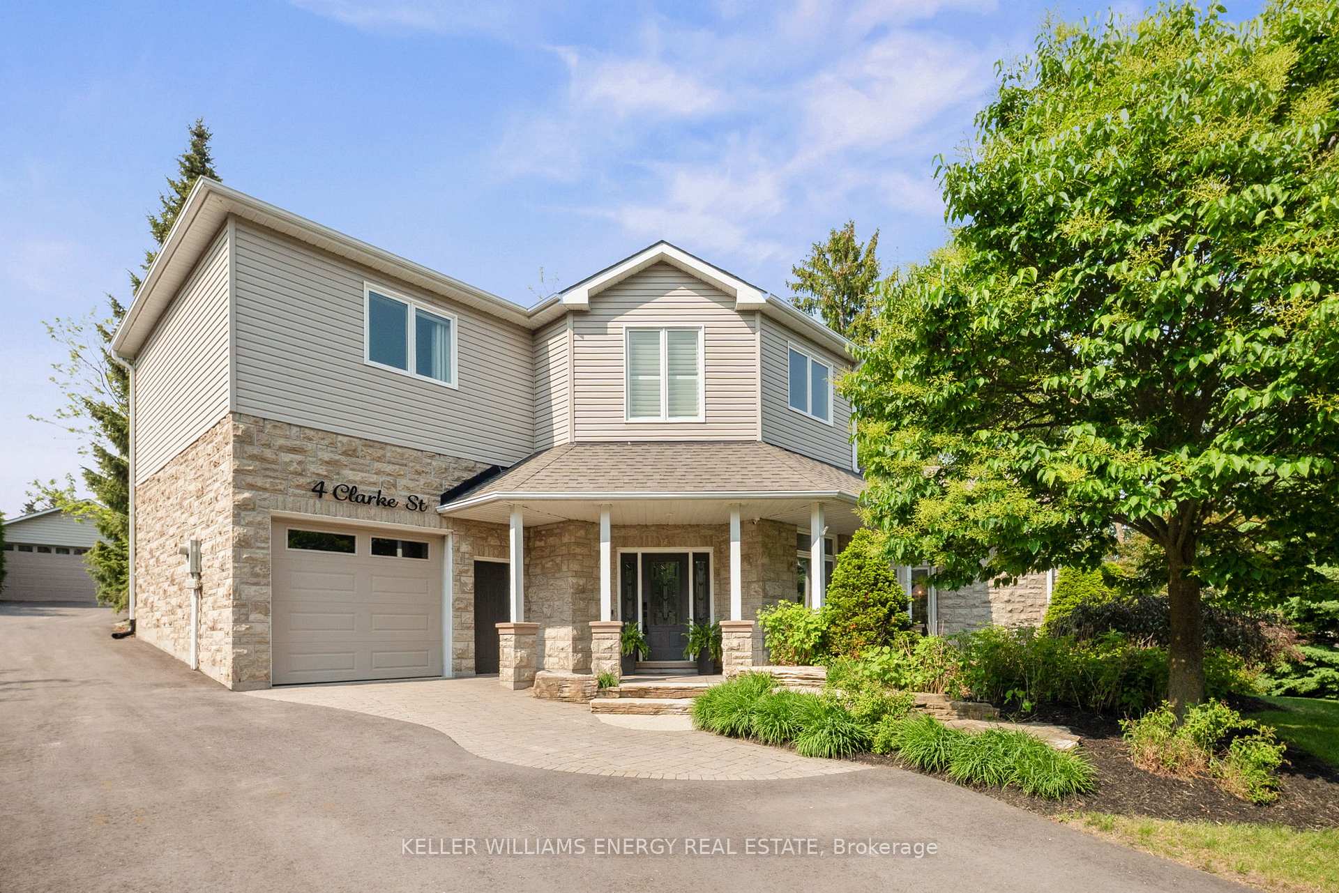 Photo 3 of 4 Clarke Street, Clarington, Newcastle — HOMEH