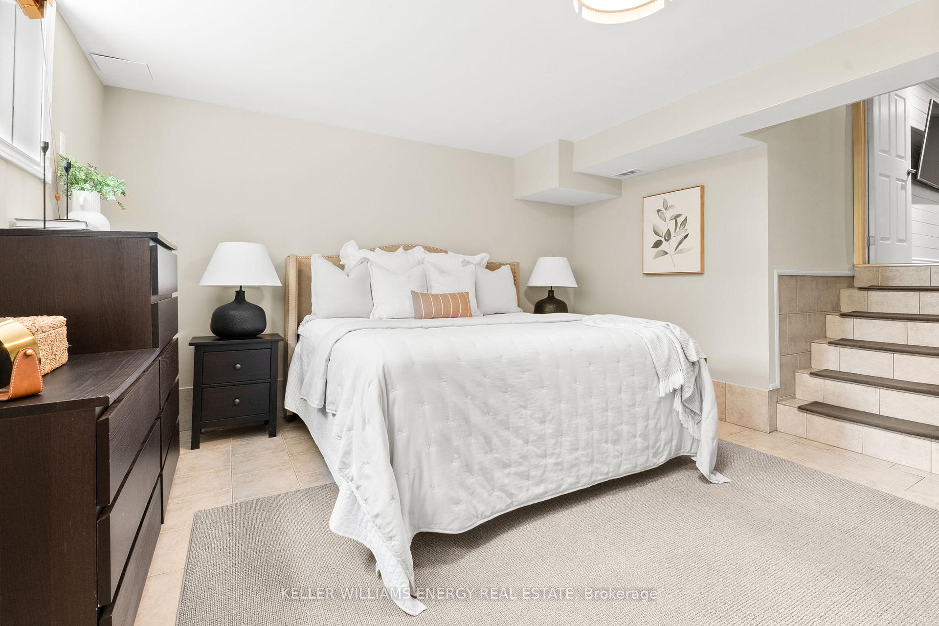 Photo 36 of 4 Clarke Street, Clarington, Newcastle — HOMEH