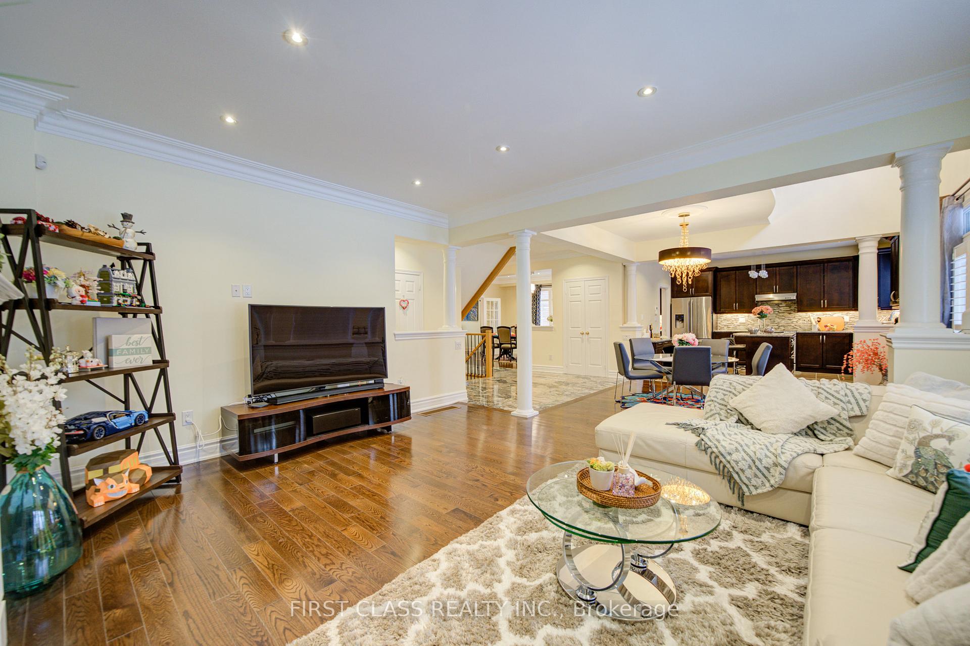 Photo 27 of 73 Glengordon Crescent, Markham, Devil's Elbow — HOMEH
