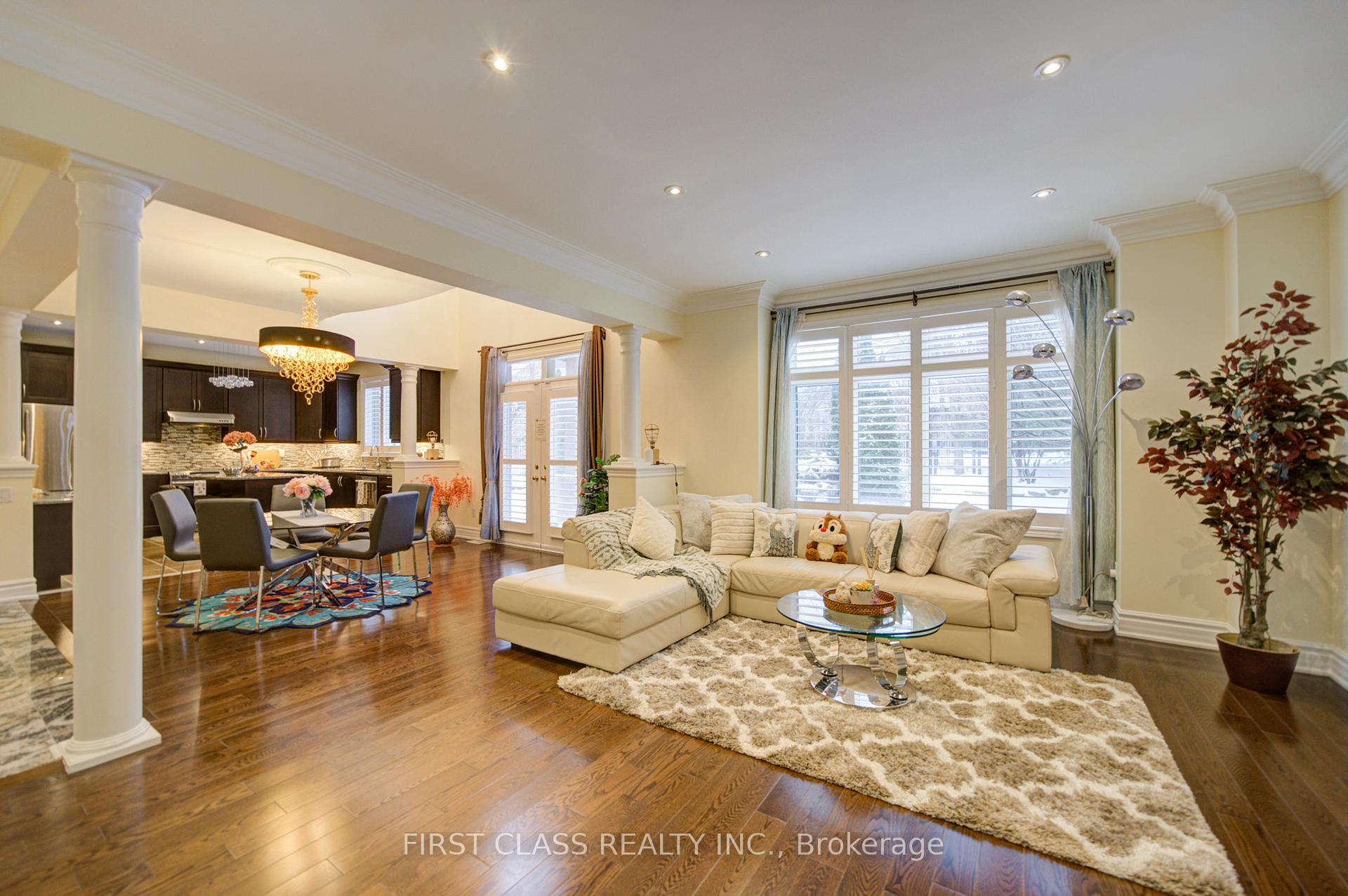 Photo 10 of 73 Glengordon Crescent, Markham, Devil's Elbow — HOMEH