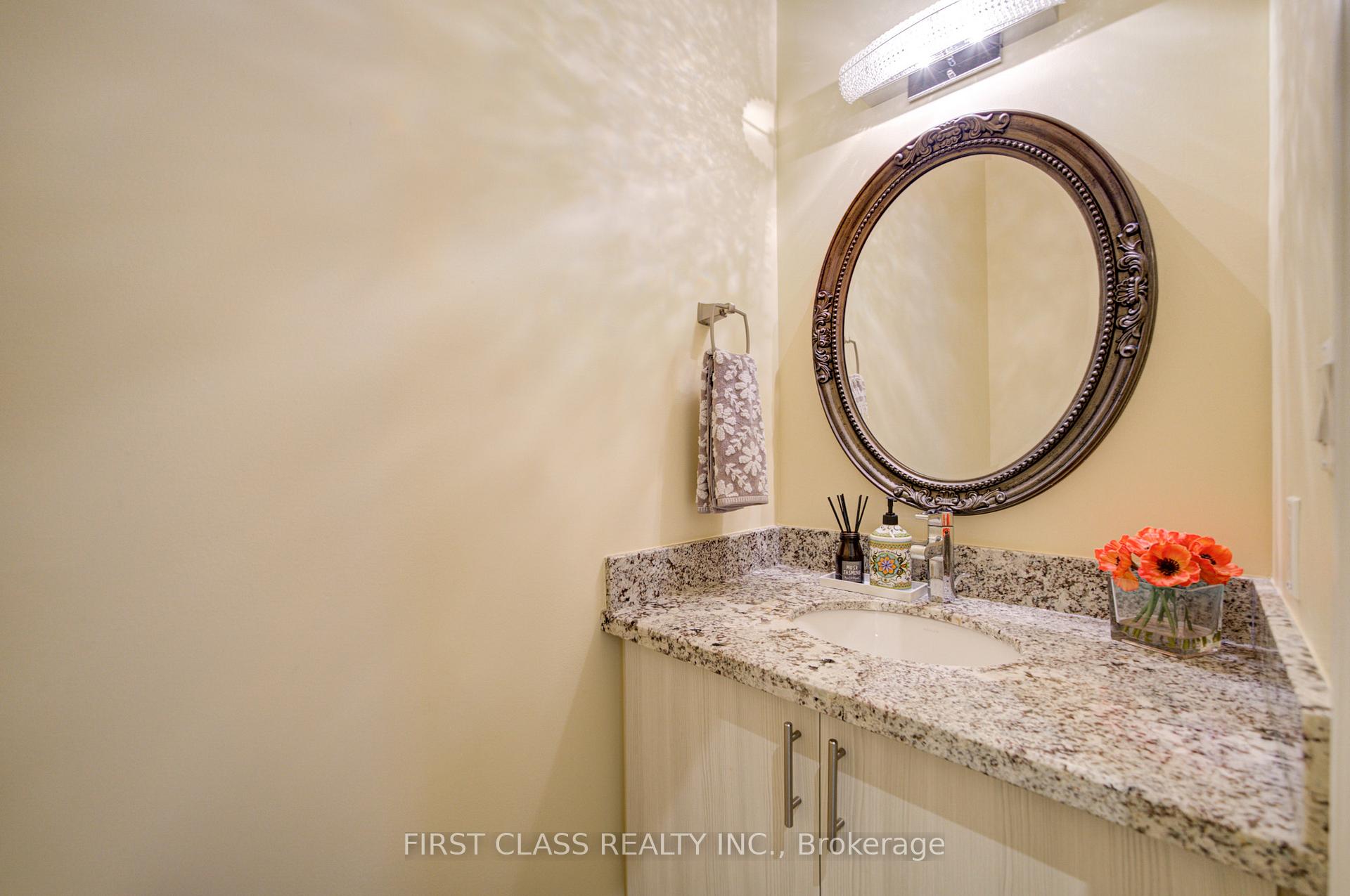 Photo 14 of 73 Glengordon Crescent, Markham, Devil's Elbow — HOMEH