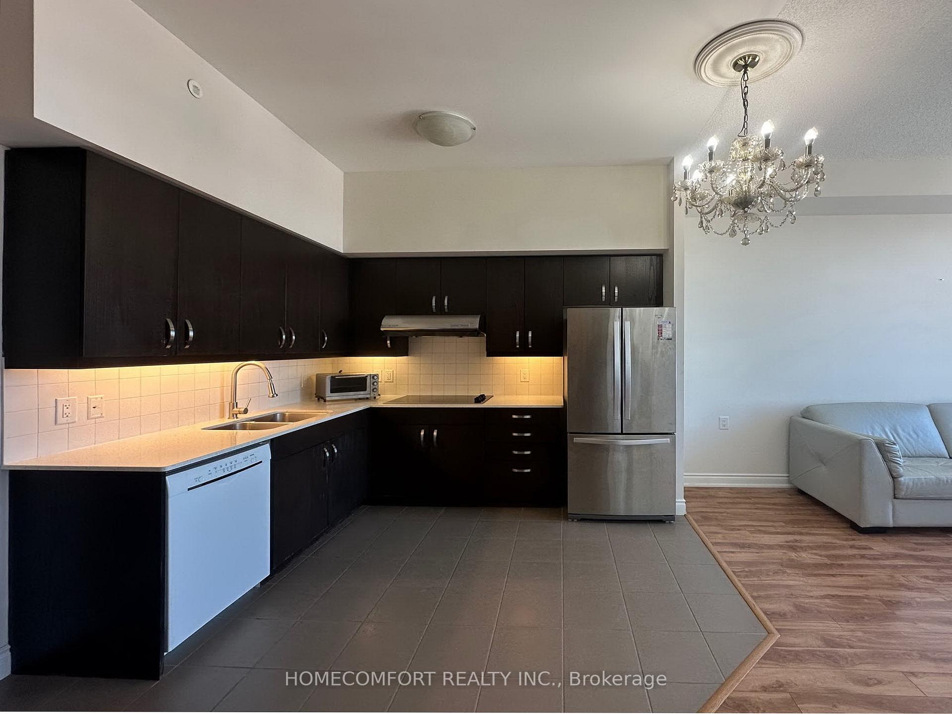 Front of Unit 2572, 1 Sun Yat-Sen Avenue
