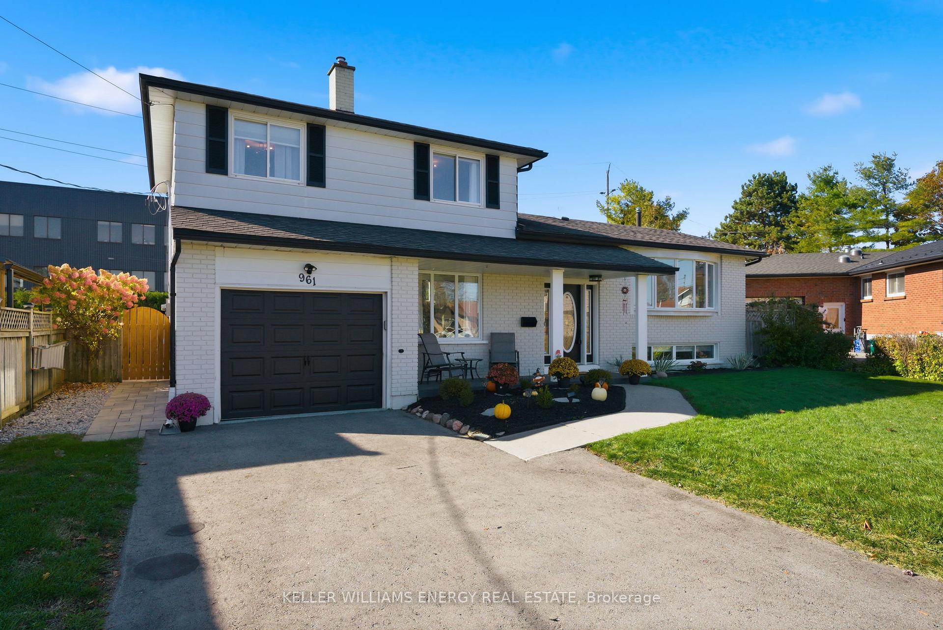 Photo 13 of 961 Curtis Crescent, Cobourg — HOMEH