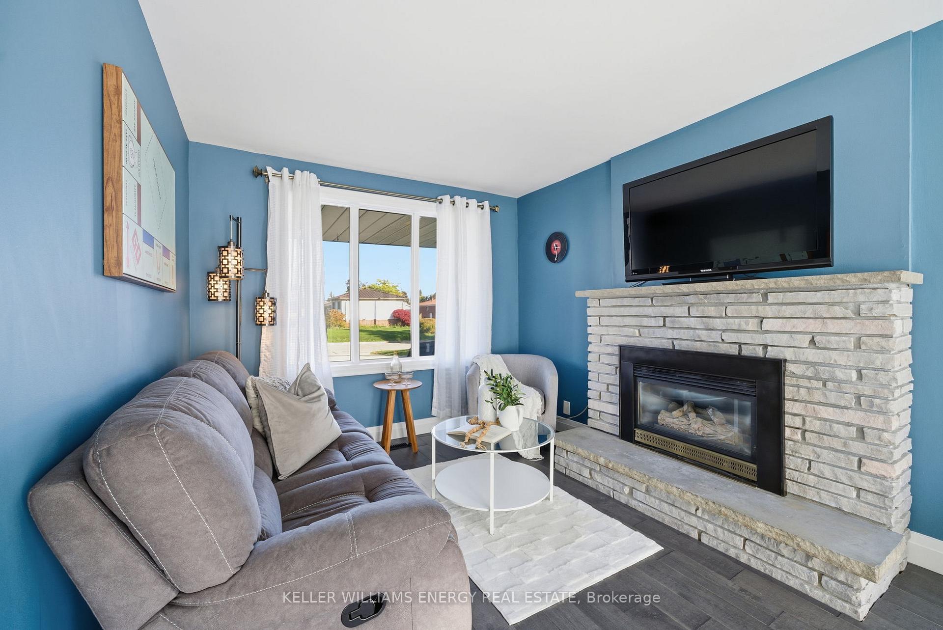 Photo 15 of 961 Curtis Crescent, Cobourg — HOMEH