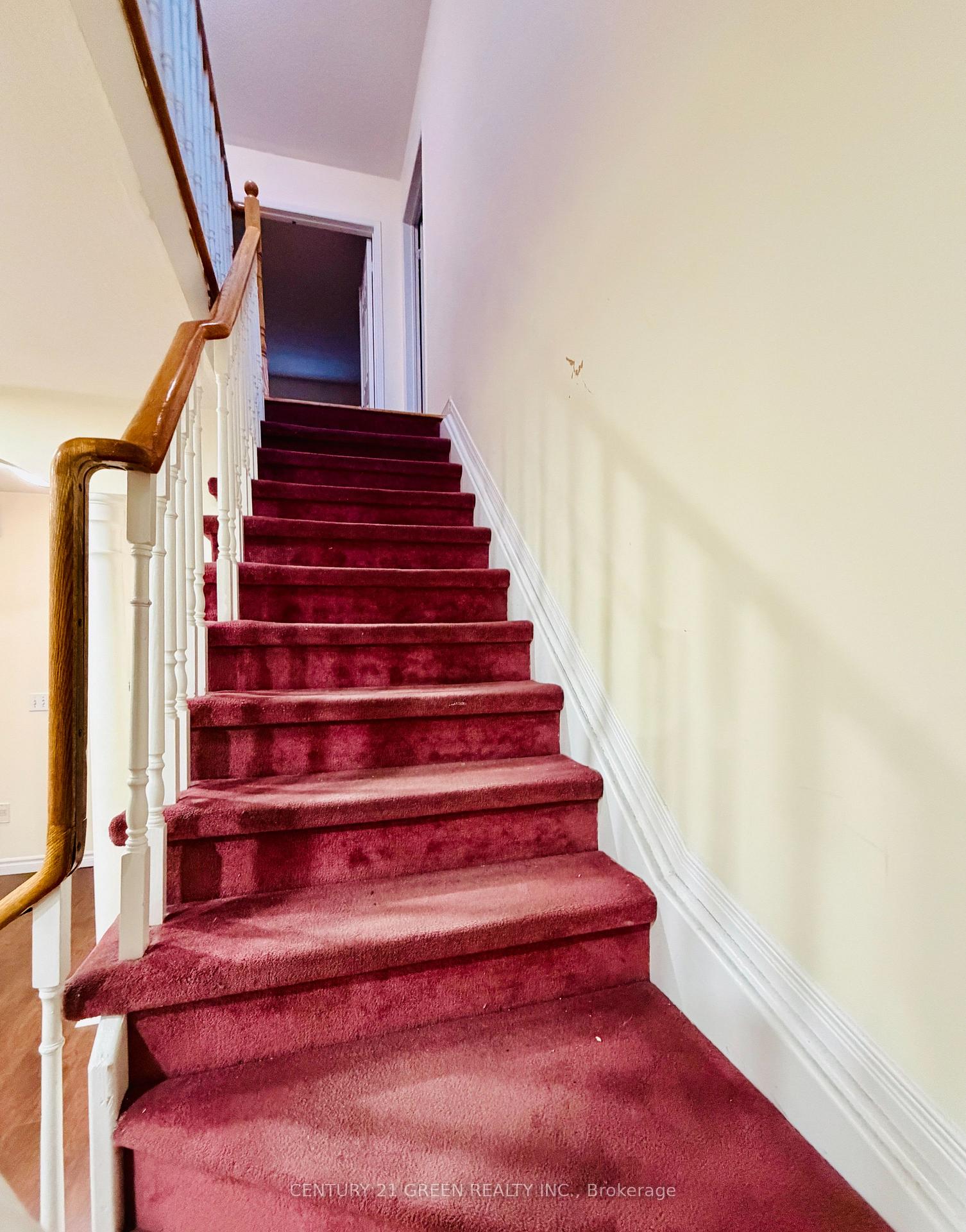Photo 8 of Unit (Main), 45 Seaside Circle, Brampton, Sandringham-Wellington — HOMEH