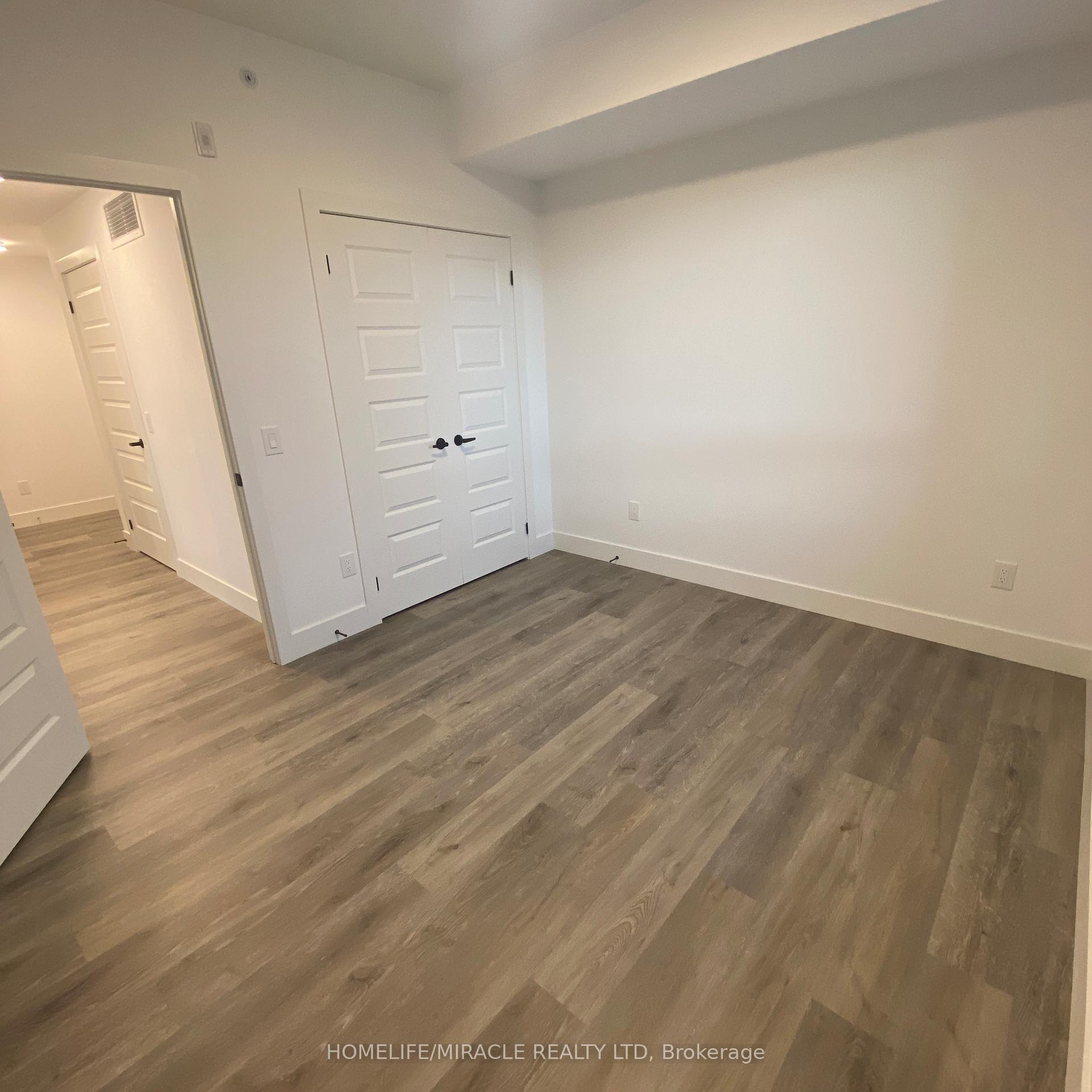 Photo 8 of Unit 401, 26 Lowes Road W, Guelph, Clairfields/Hanlon Business Park — HOMEH