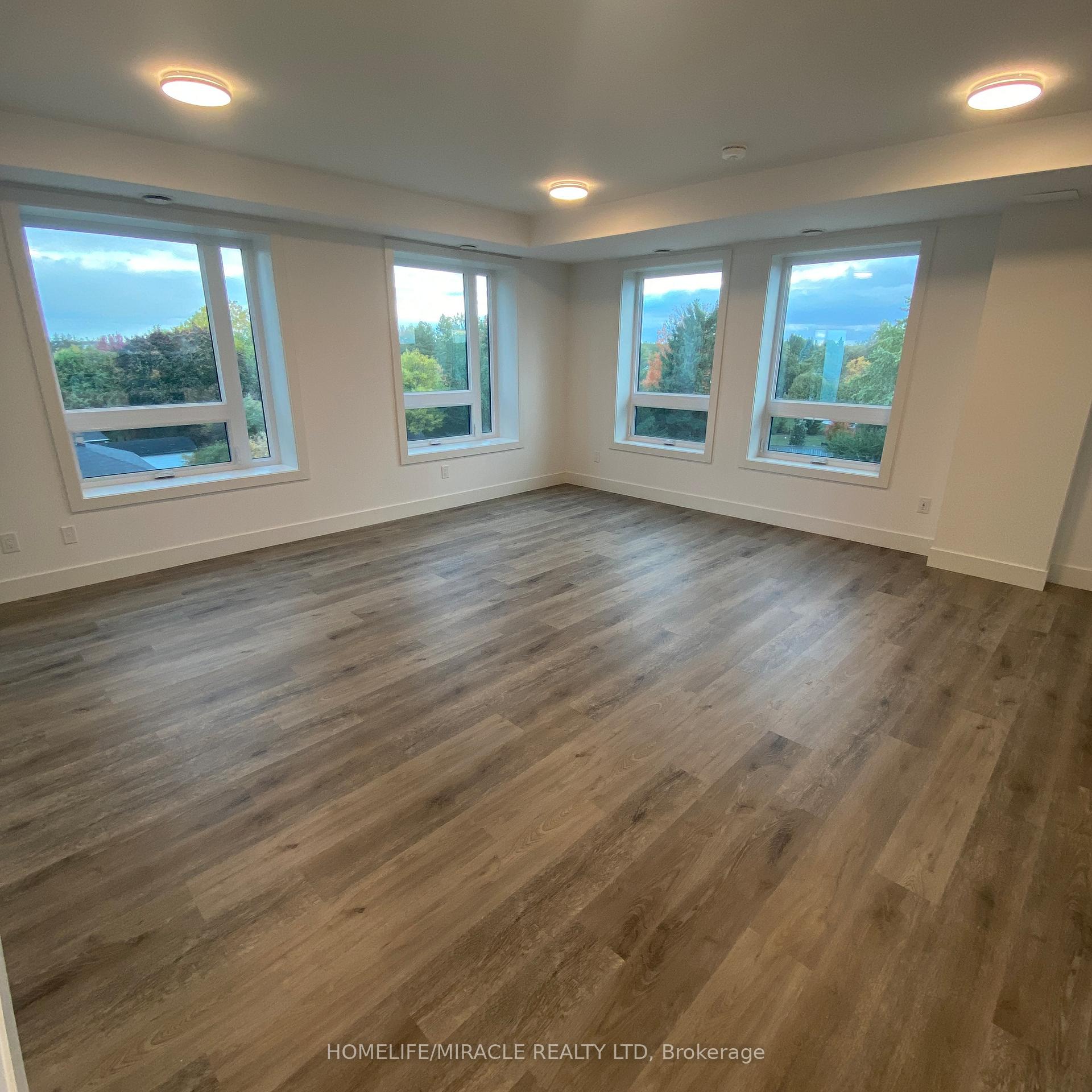 Photo 35 of Unit 401, 26 Lowes Road W, Guelph, Clairfields/Hanlon Business Park — HOMEH