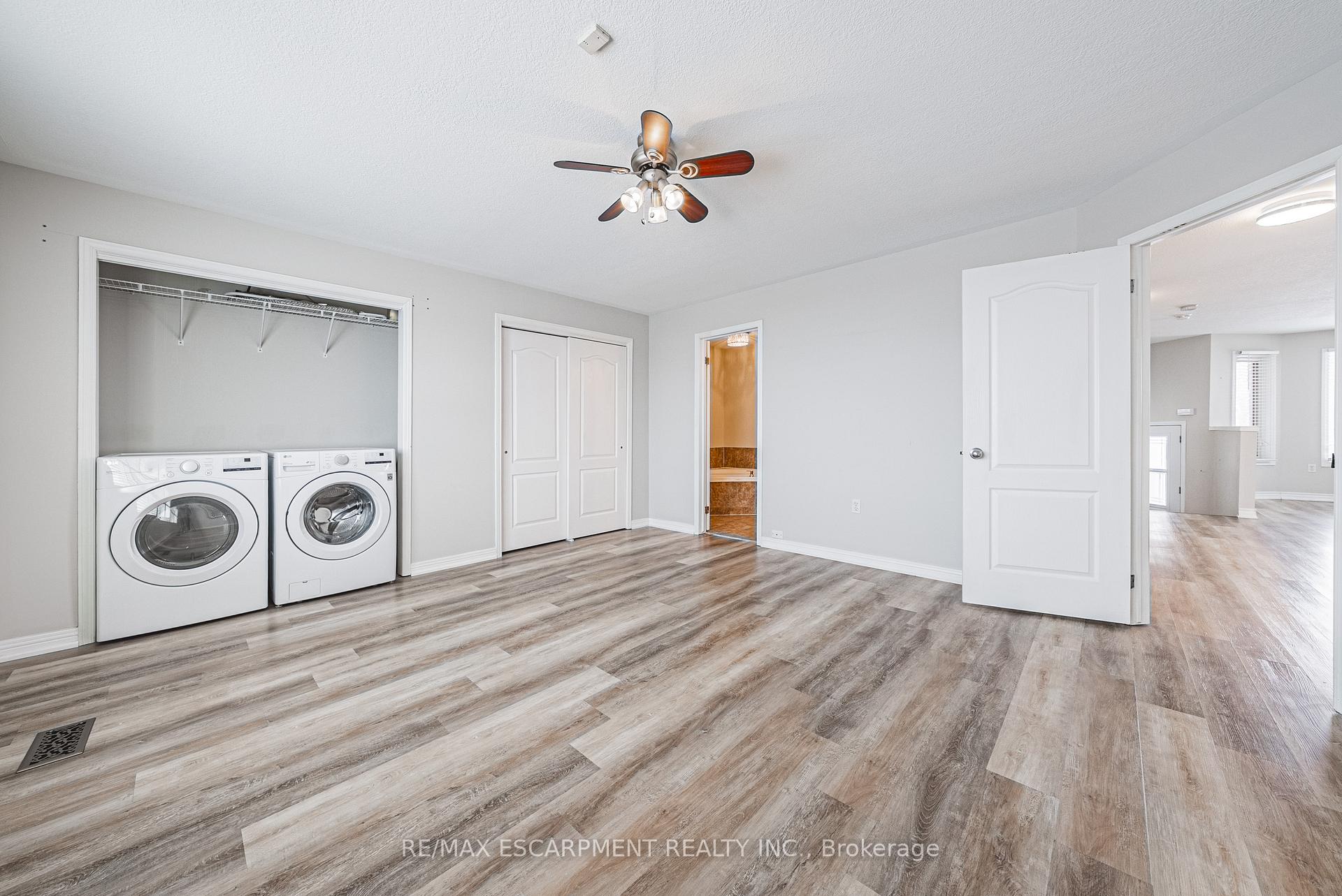 Photo 20 of 12 Shadetree Crescent, Hamilton, Stoney Creek Mountain — HOMEH