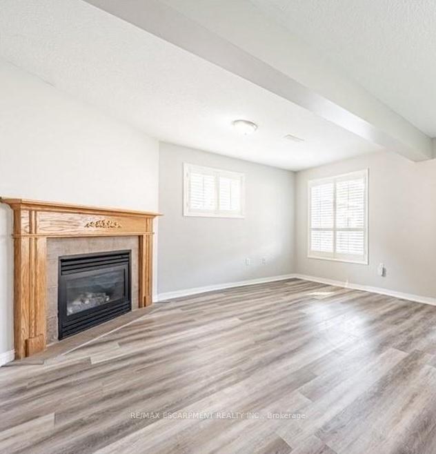 Photo 17 of 12 Shadetree Crescent, Hamilton, Stoney Creek Mountain — HOMEH