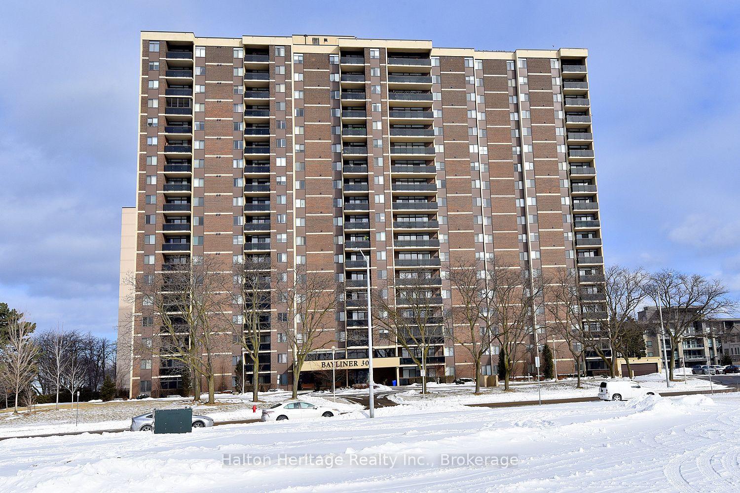 Photo 1 of Unit 405, 301 Frances Avenue, Hamilton, Stoney Creek — HOMEH