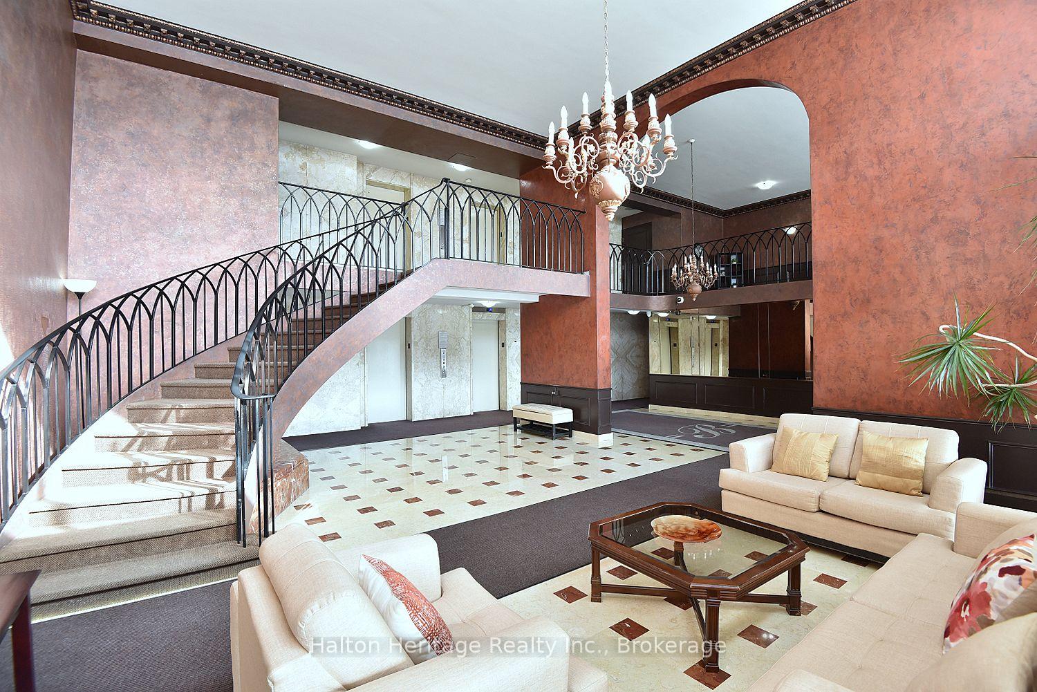 Photo 23 of Unit 405, 301 Frances Avenue, Hamilton, Stoney Creek — HOMEH