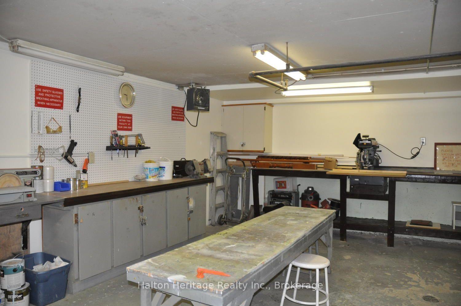 Photo 30 of Unit 405, 301 Frances Avenue, Hamilton, Stoney Creek — HOMEH