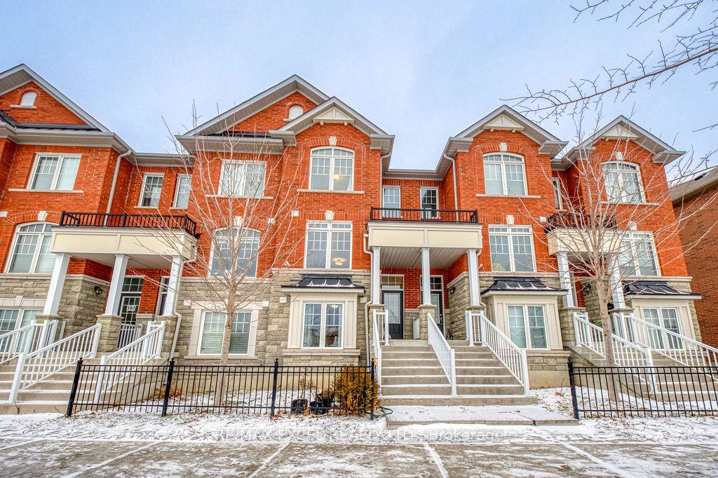 Front of 187 Dundas Way