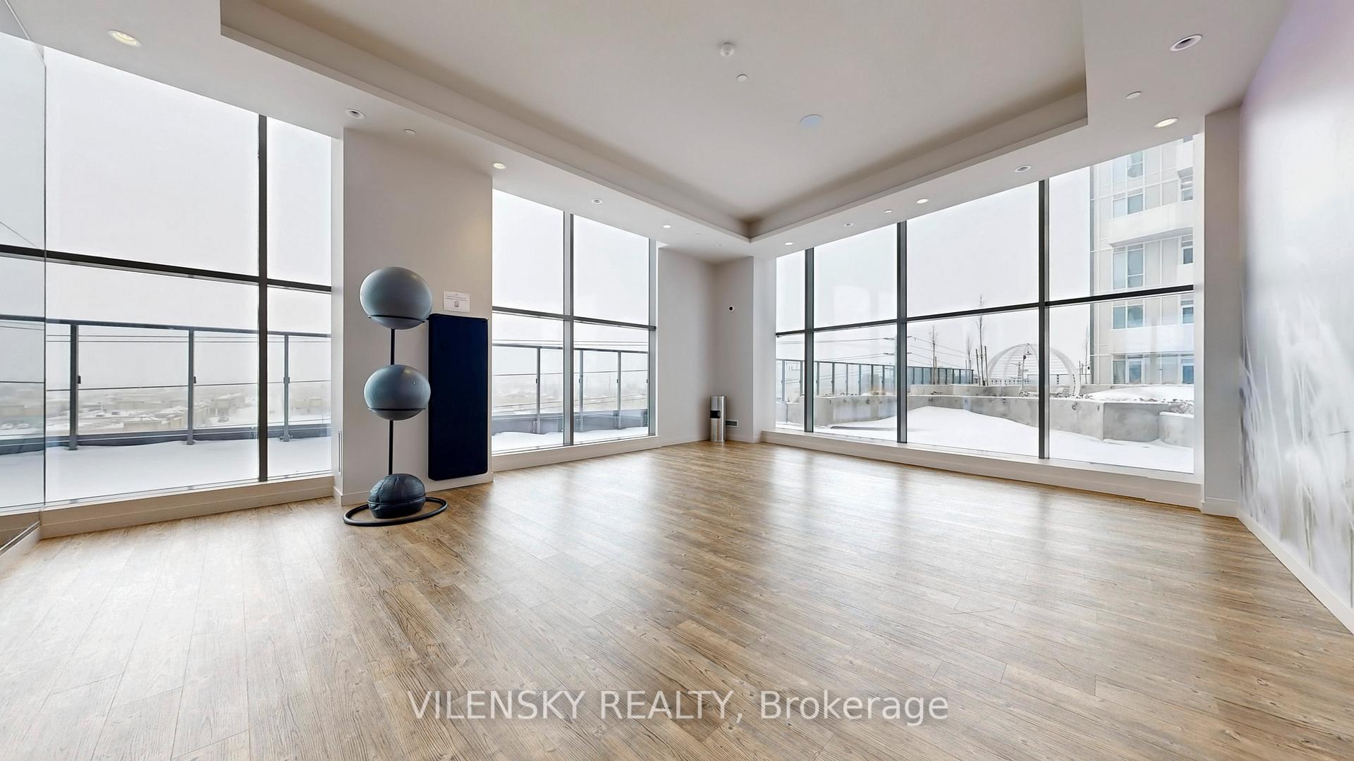 Photo 7 of Unit 720, 10 Abeja Street, Vaughan, Concord — HOMEH