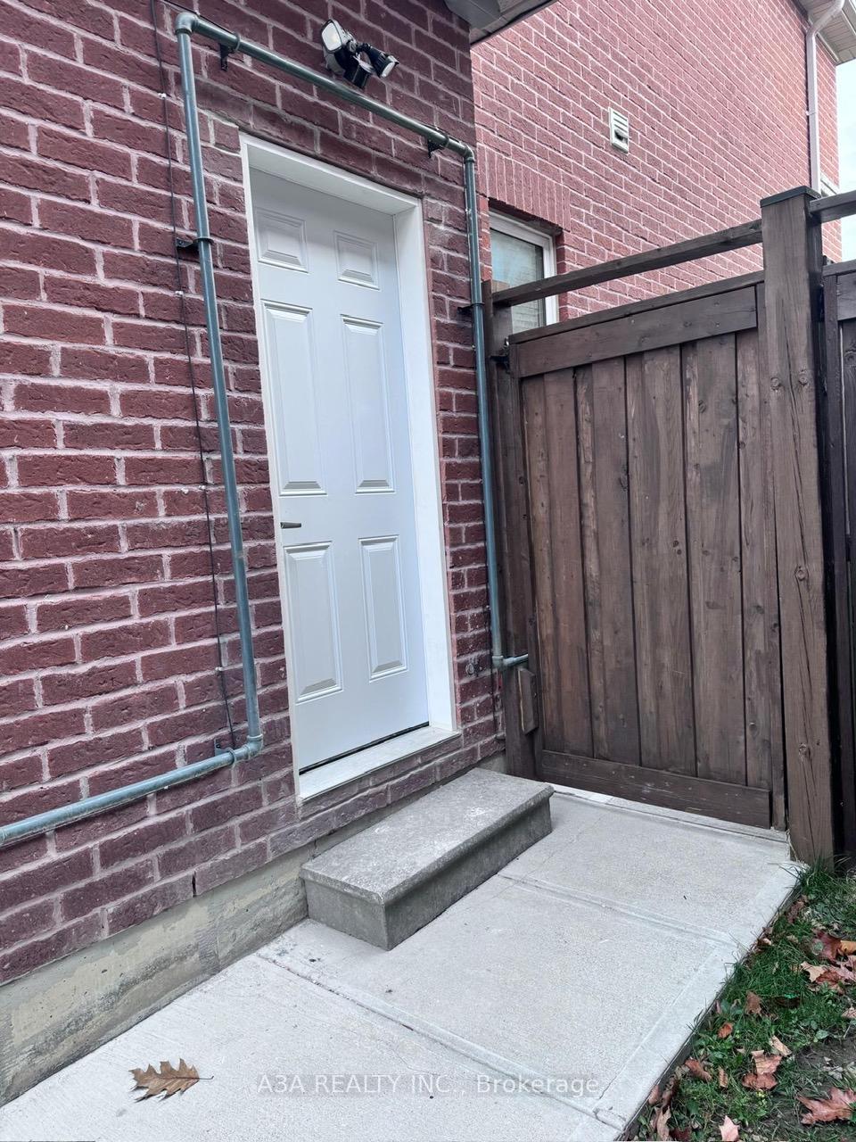 Photo 2 of Unit Basemnt, 27 Fred Cooper Way, Georgina, Sutton & Jackson's Point — HOMEH