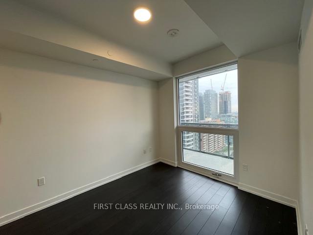Photo 6 of Unit 1510, 39 Roehampton Avenue, Toronto, Mount Pleasant West — HOMEH