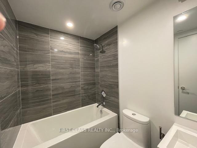 Photo 5 of Unit 1510, 39 Roehampton Avenue, Toronto, Mount Pleasant West — HOMEH