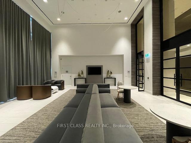 Photo 9 of Unit 1510, 39 Roehampton Avenue, Toronto, Mount Pleasant West — HOMEH