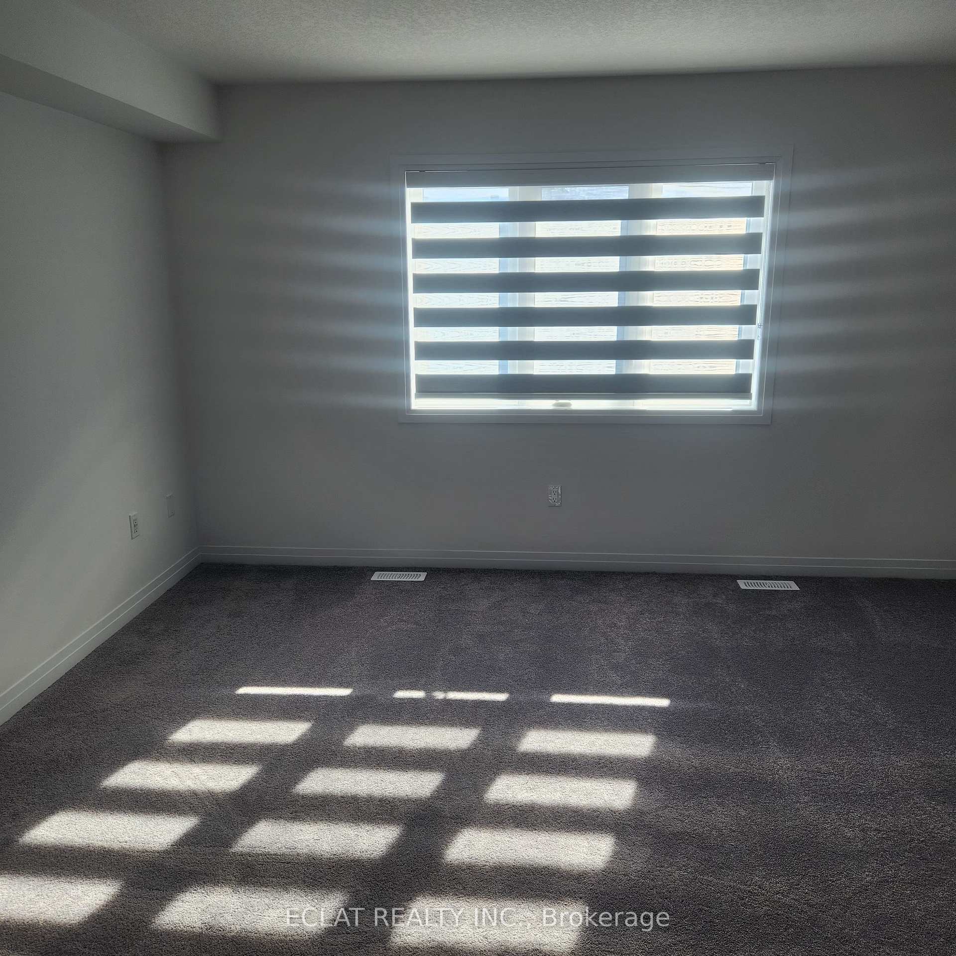 Photo 20 of 899 Douro Street, Stratford — HOMEH