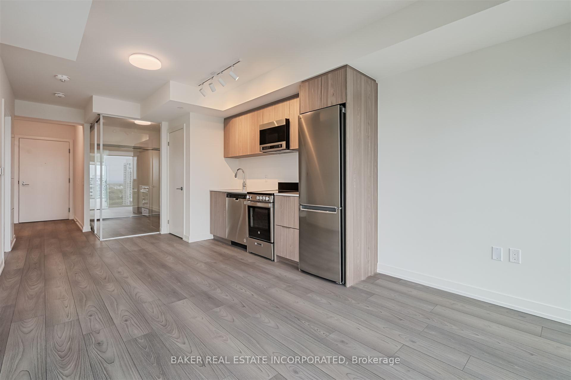 Photo 11 of Unit 3705, 223 Redpath Avenue, Toronto, Mount Pleasant West — HOMEH