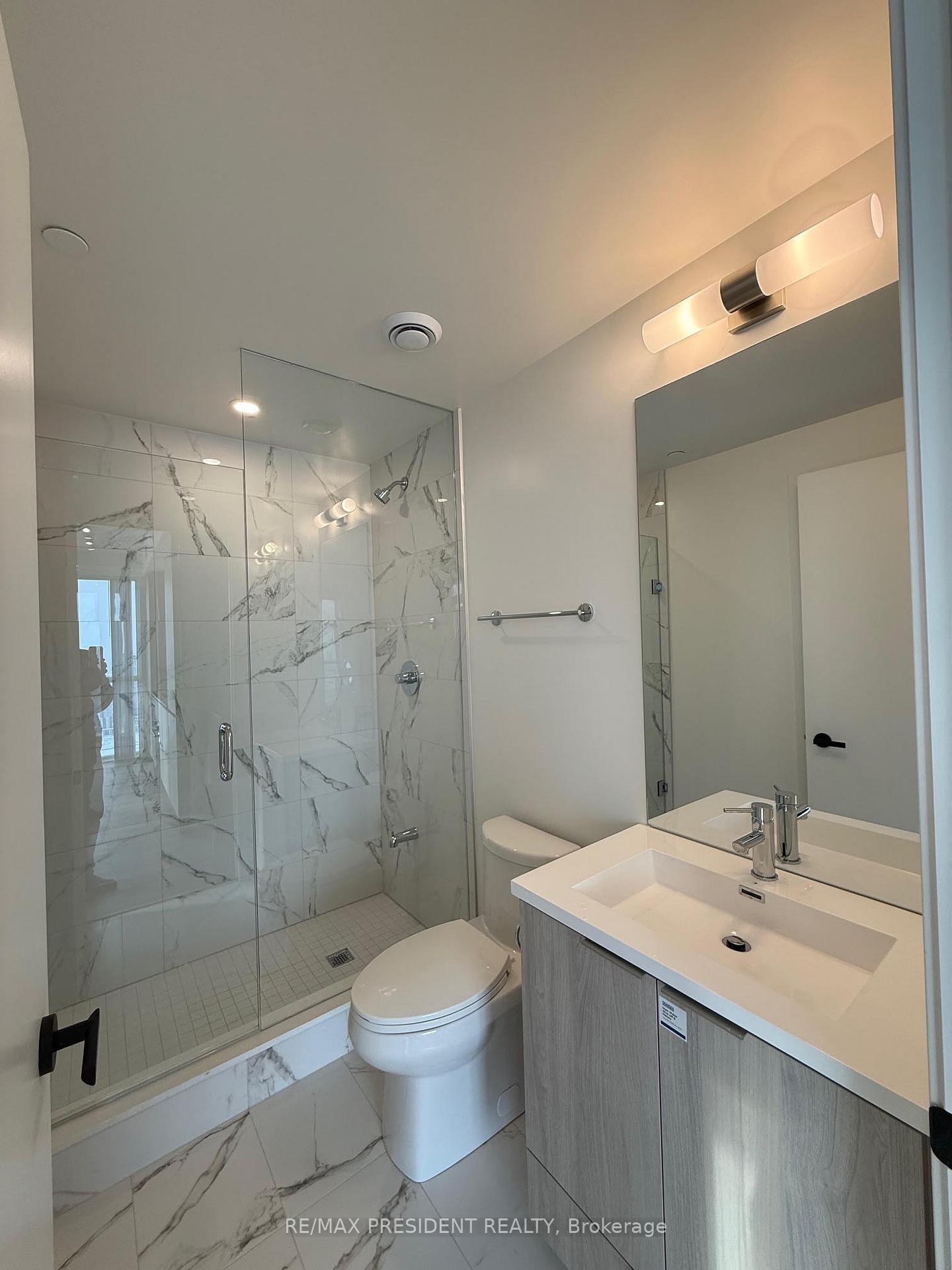 Photo 29 of Unit 5109, 8 Interchange Way, Vaughan, Vaughan Corporate Centre — HOMEH