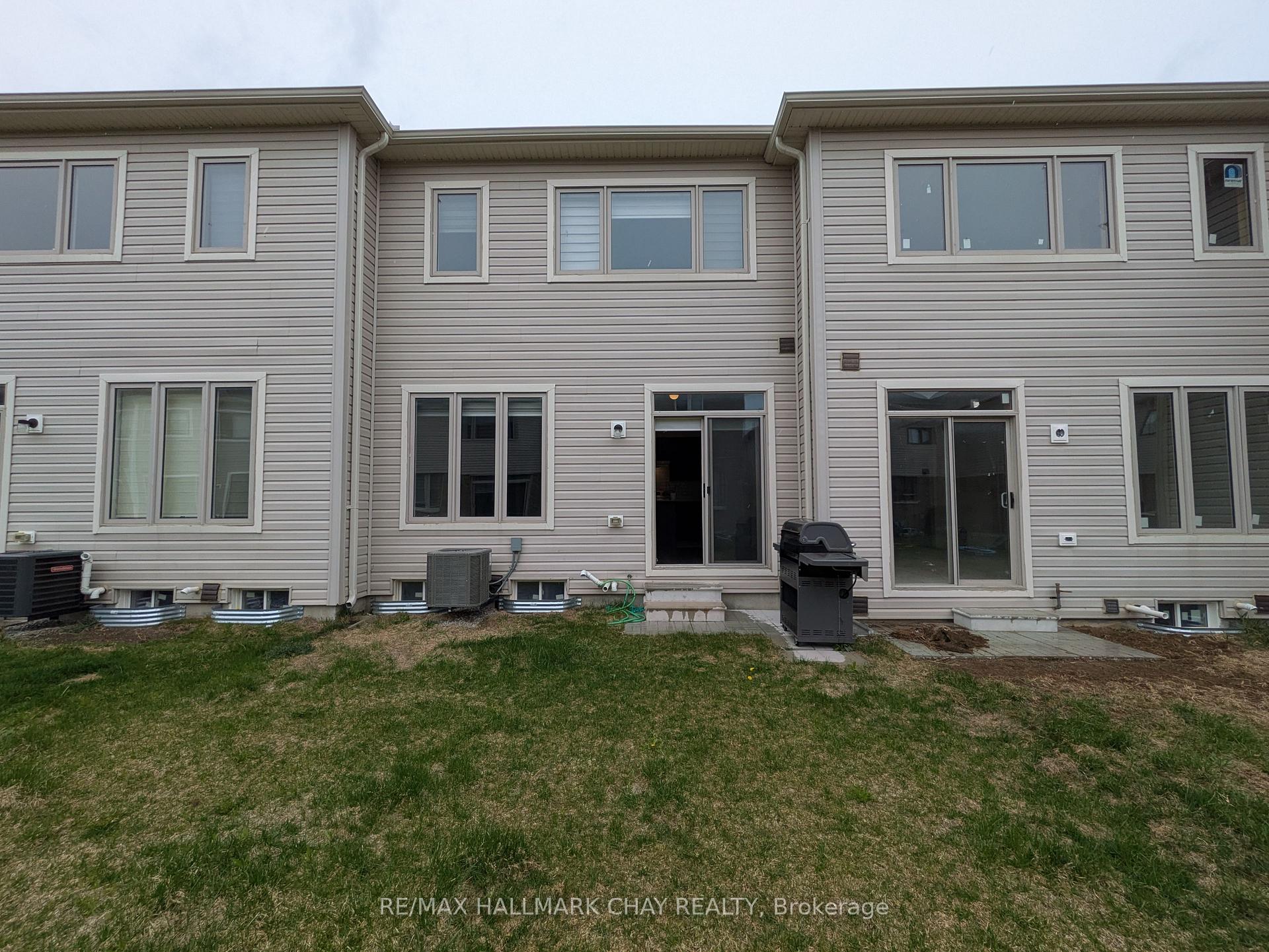 Photo 20 of 71 Valleybrook Road, Barrie, Rural Barrie Southeast — HOMEH