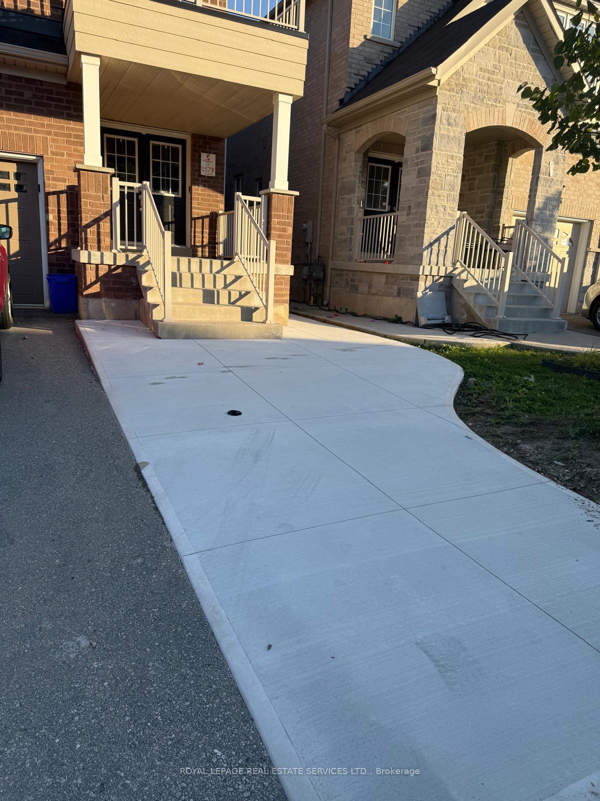 Photo 2 of Unit Bsmt, 492 Downes Jackson Heights, Milton, Harrison — HOMEH