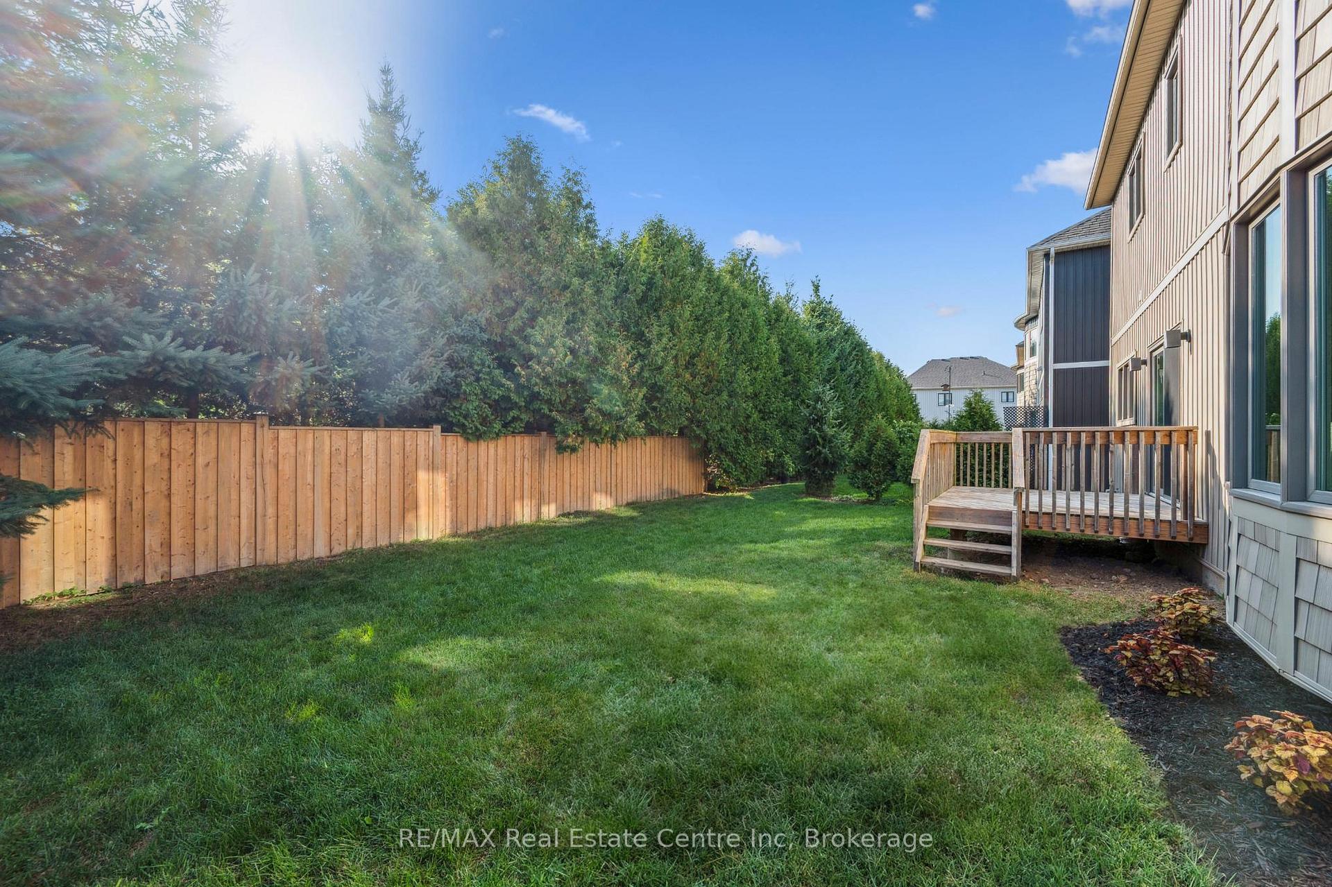 Photo 29 of 31 Emeny Lane, Guelph, Kortright East — HOMEH