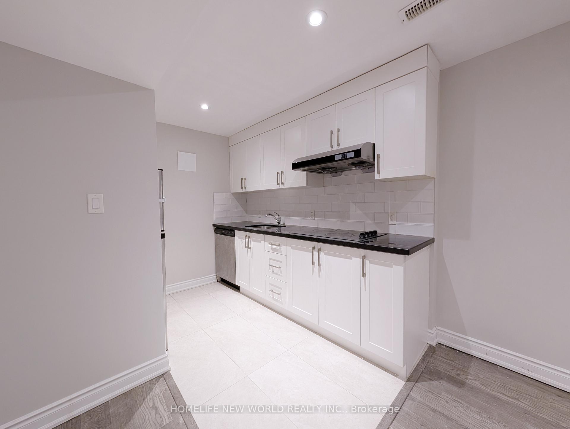 Front of Unit Lower, 10 Dixon Avenue