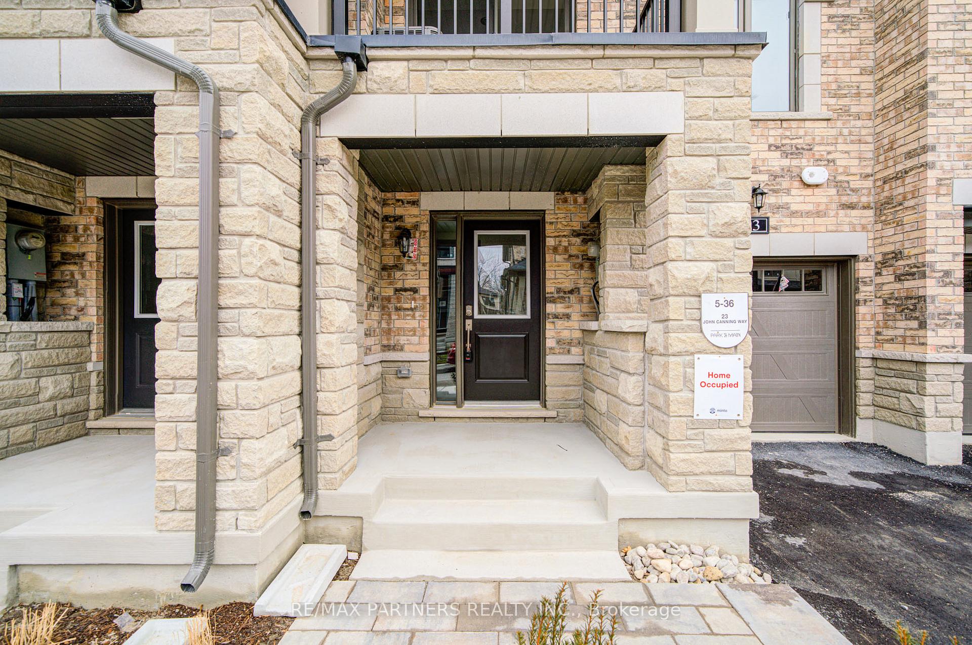 Photo 7 of 23 John Canning Way, Markham, Unionville — HOMEH