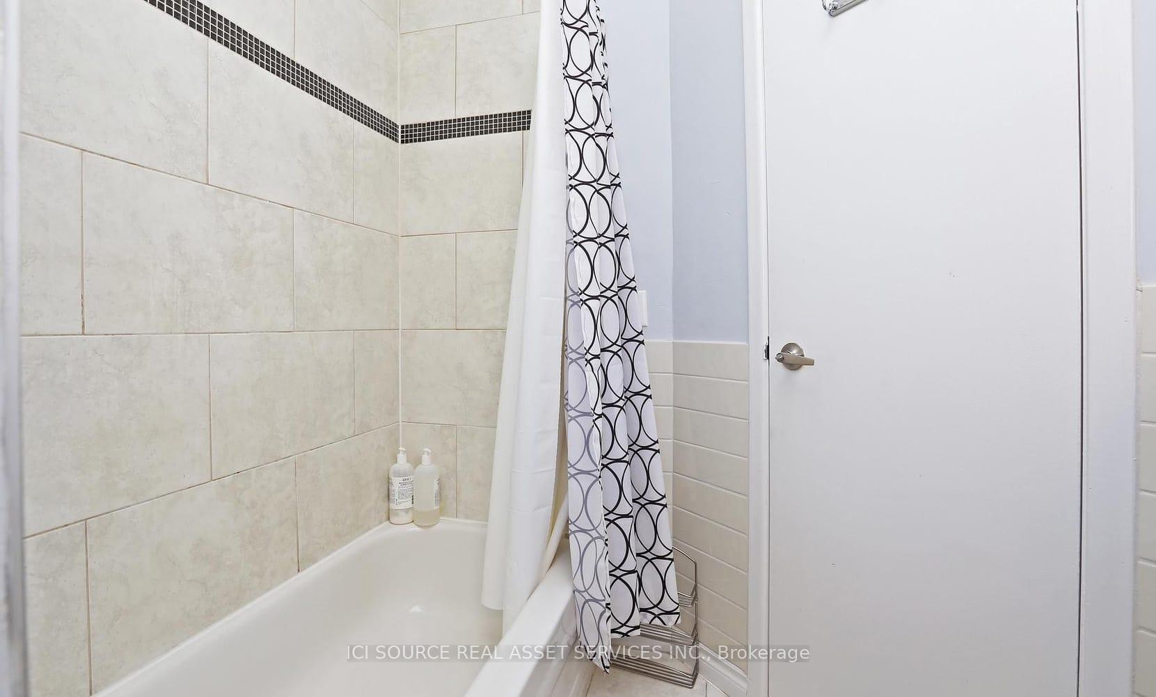 Photo 4 of Unit 2, 224 Jones Avenue, Toronto, South Riverdale — HOMEH