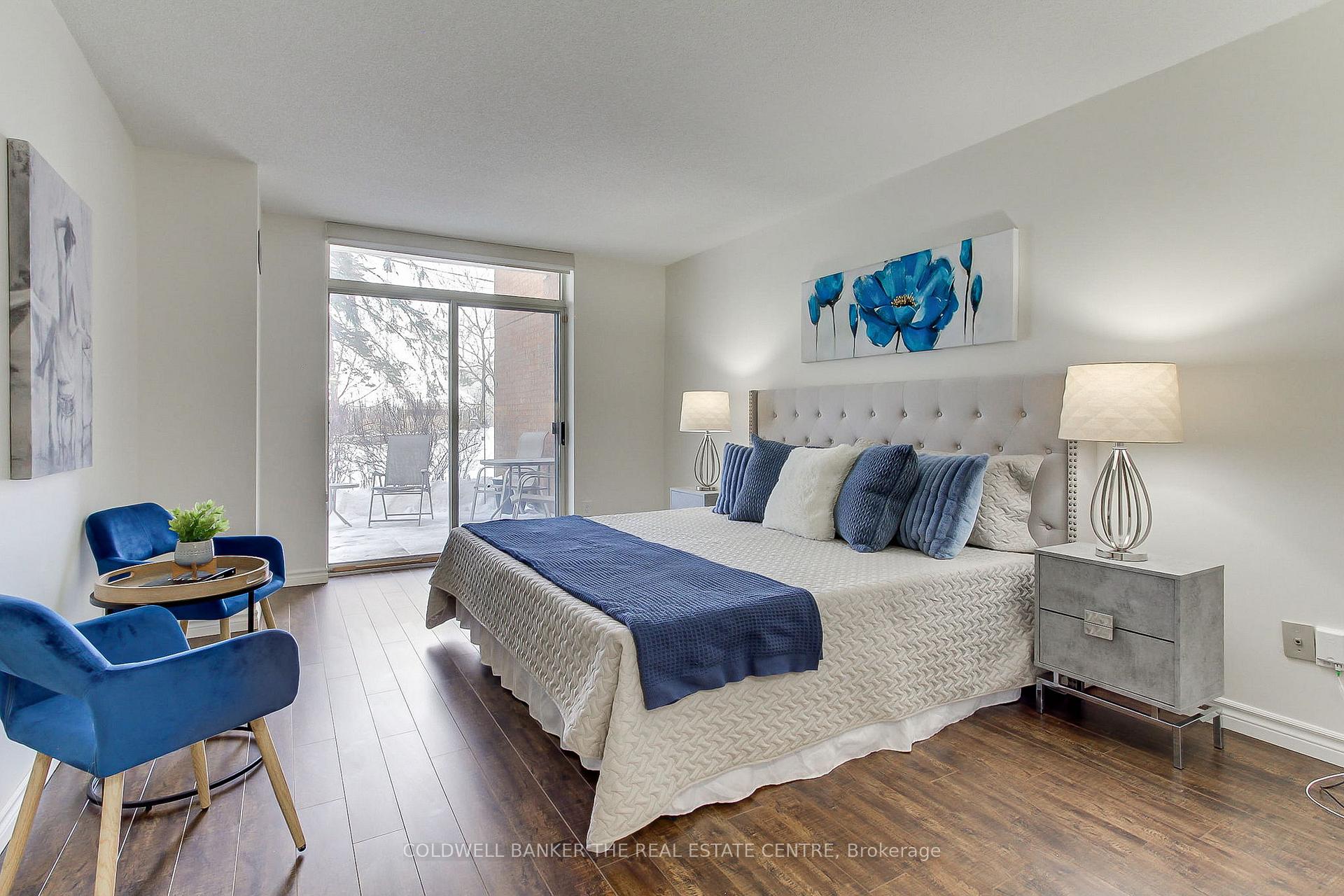 Photo 10 of Unit 115, 14924 Yonge Street, Aurora, Aurora Highlands — HOMEH