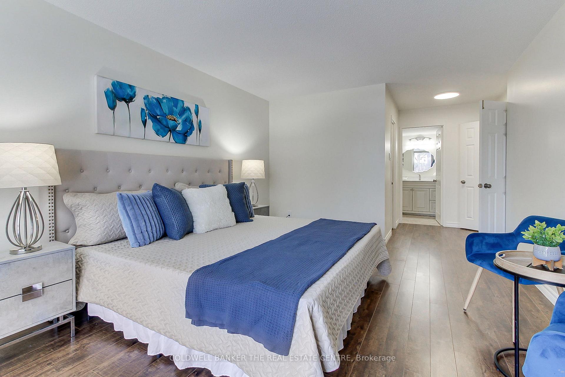 Photo 13 of Unit 115, 14924 Yonge Street, Aurora, Aurora Highlands — HOMEH