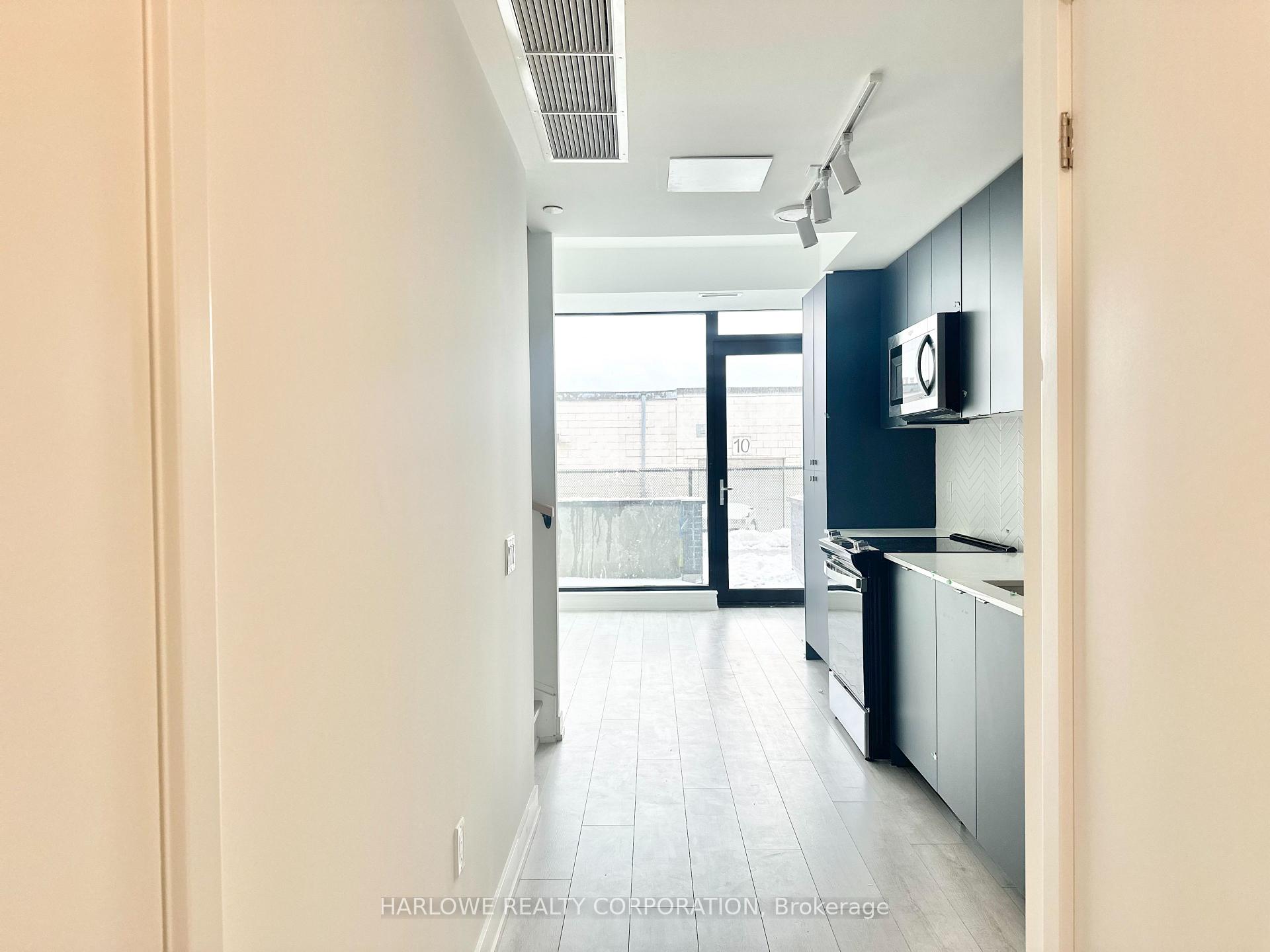 Photo 3 of Unit 152 D, 1614 Charles Street, Whitby, Port Whitby — HOMEH