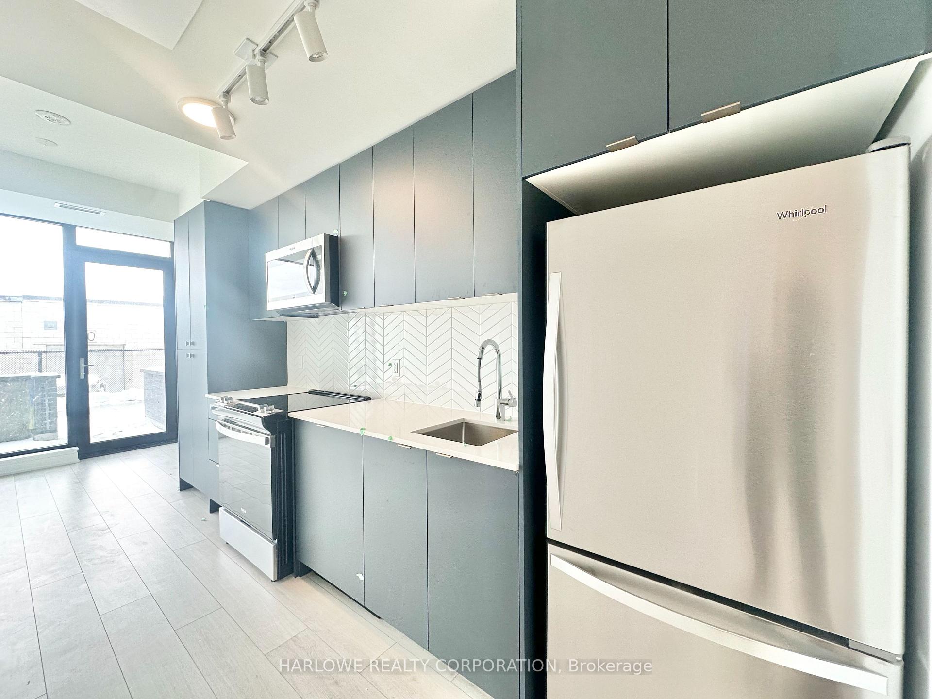 Photo 4 of Unit 152 D, 1614 Charles Street, Whitby, Port Whitby — HOMEH