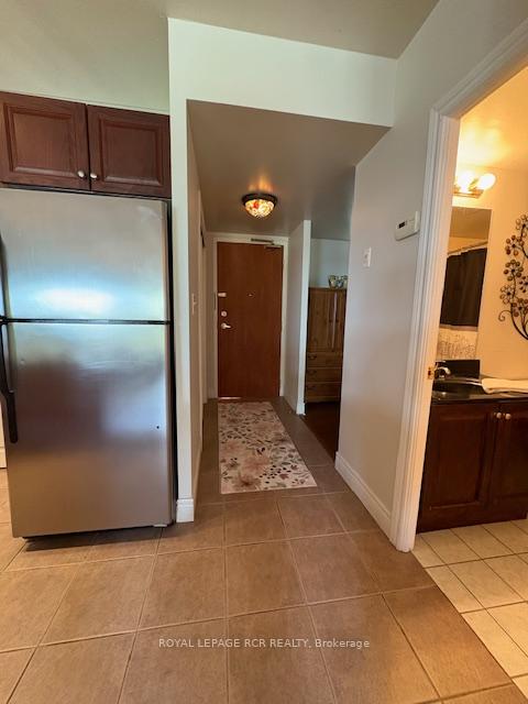 Photo 5 of Unit 212, 280 Aberdeen Boulevard, Midland — HOMEH