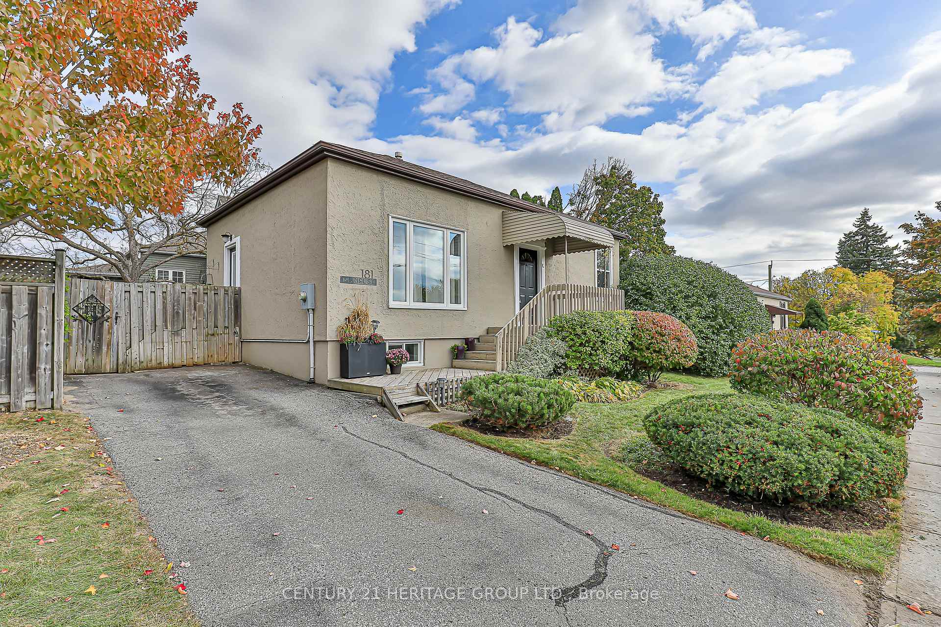 Front of 181 Muriel Street